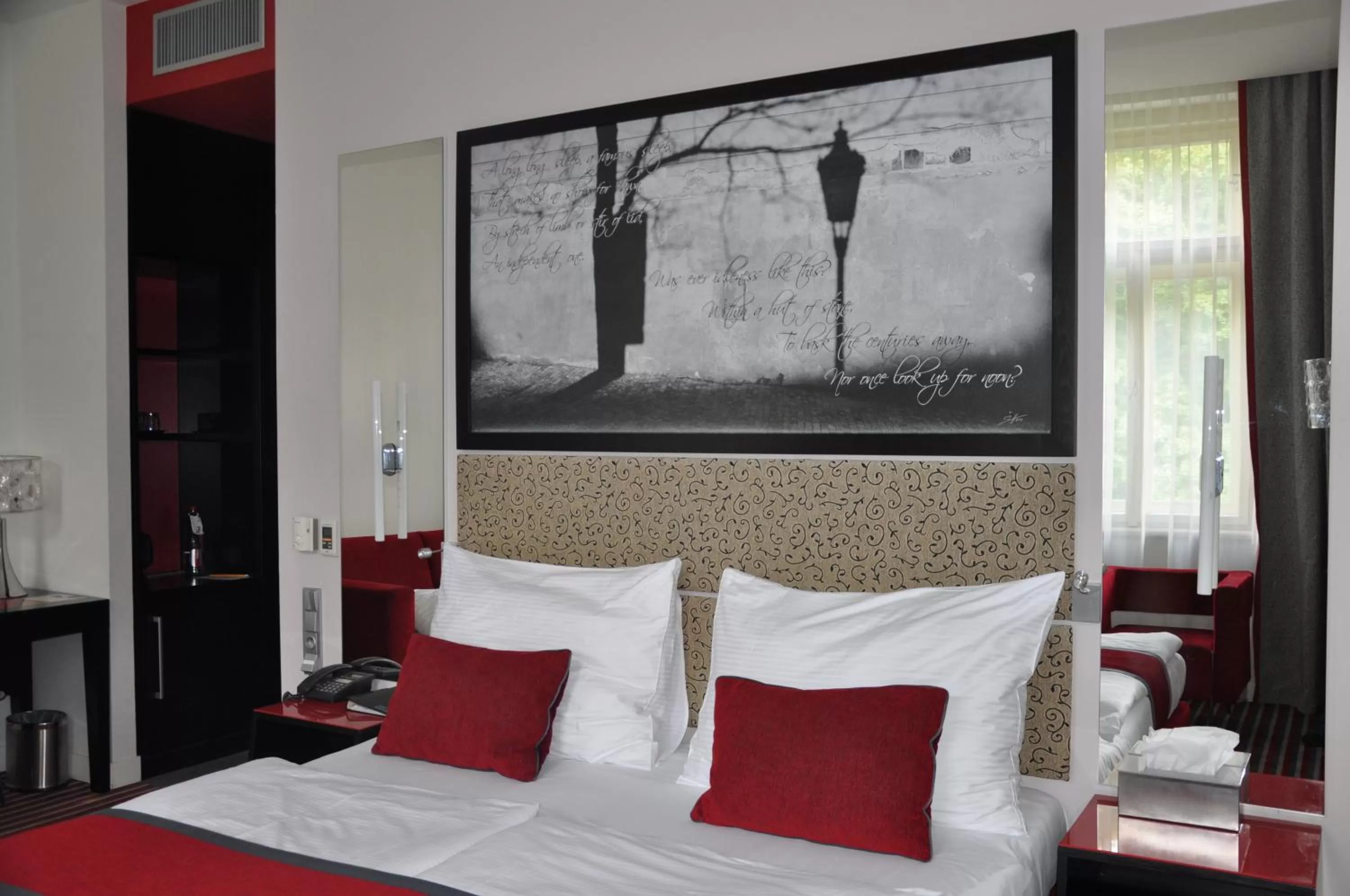 Triple Room in Red & Blue Design Hotel Prague