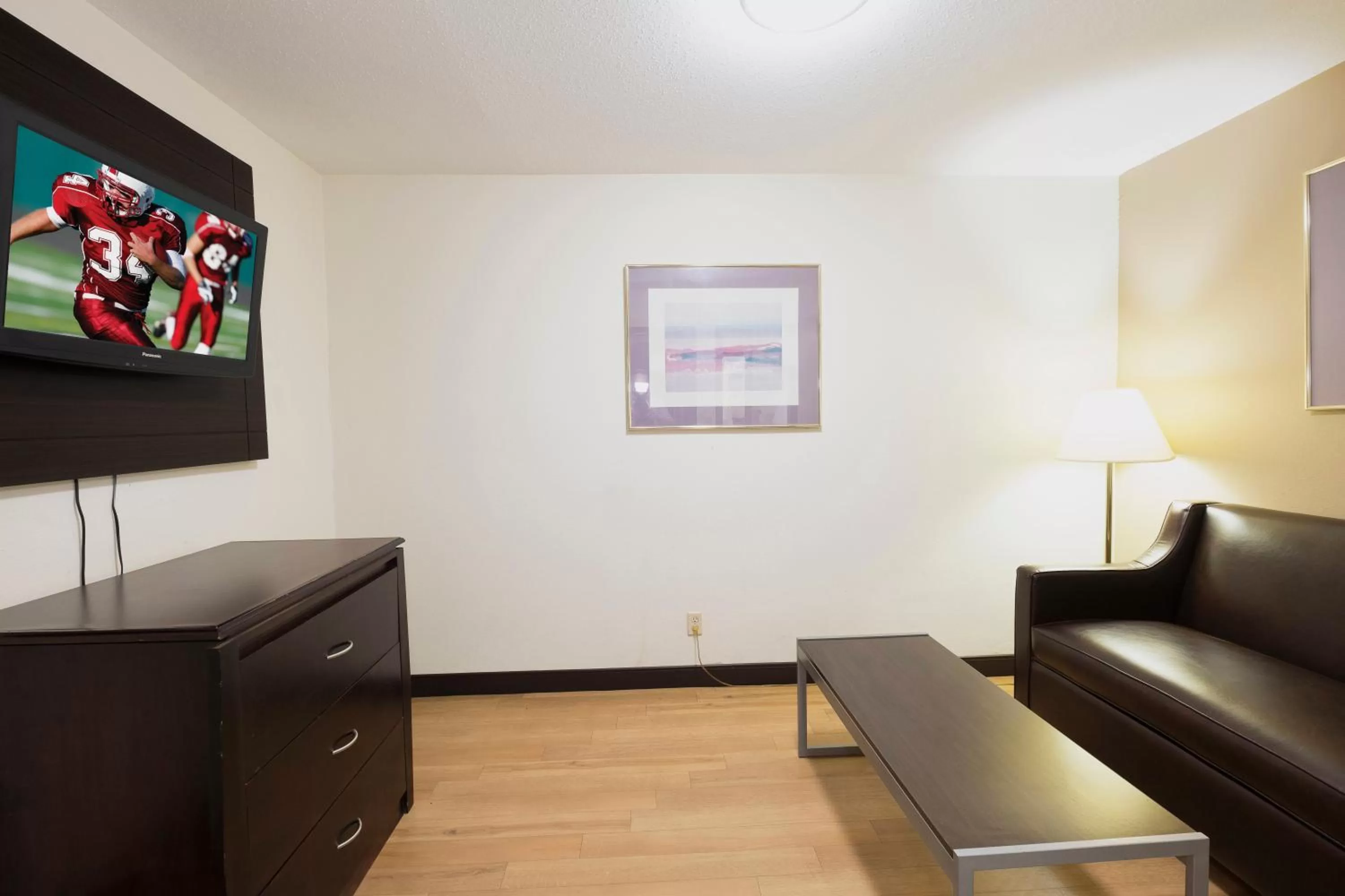 Bedroom in Red Roof Inn Morgan City