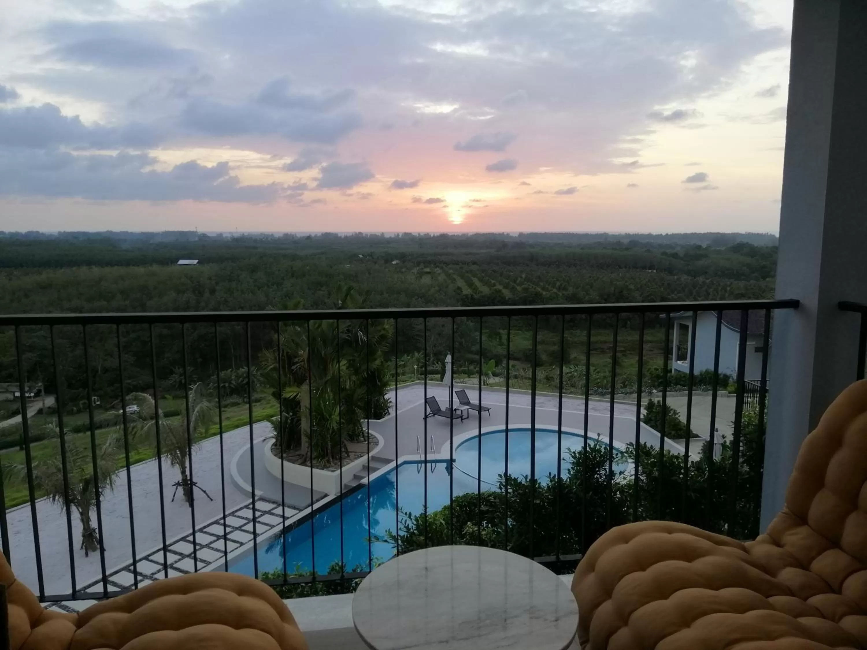 Khaolak Blue Sky Villa