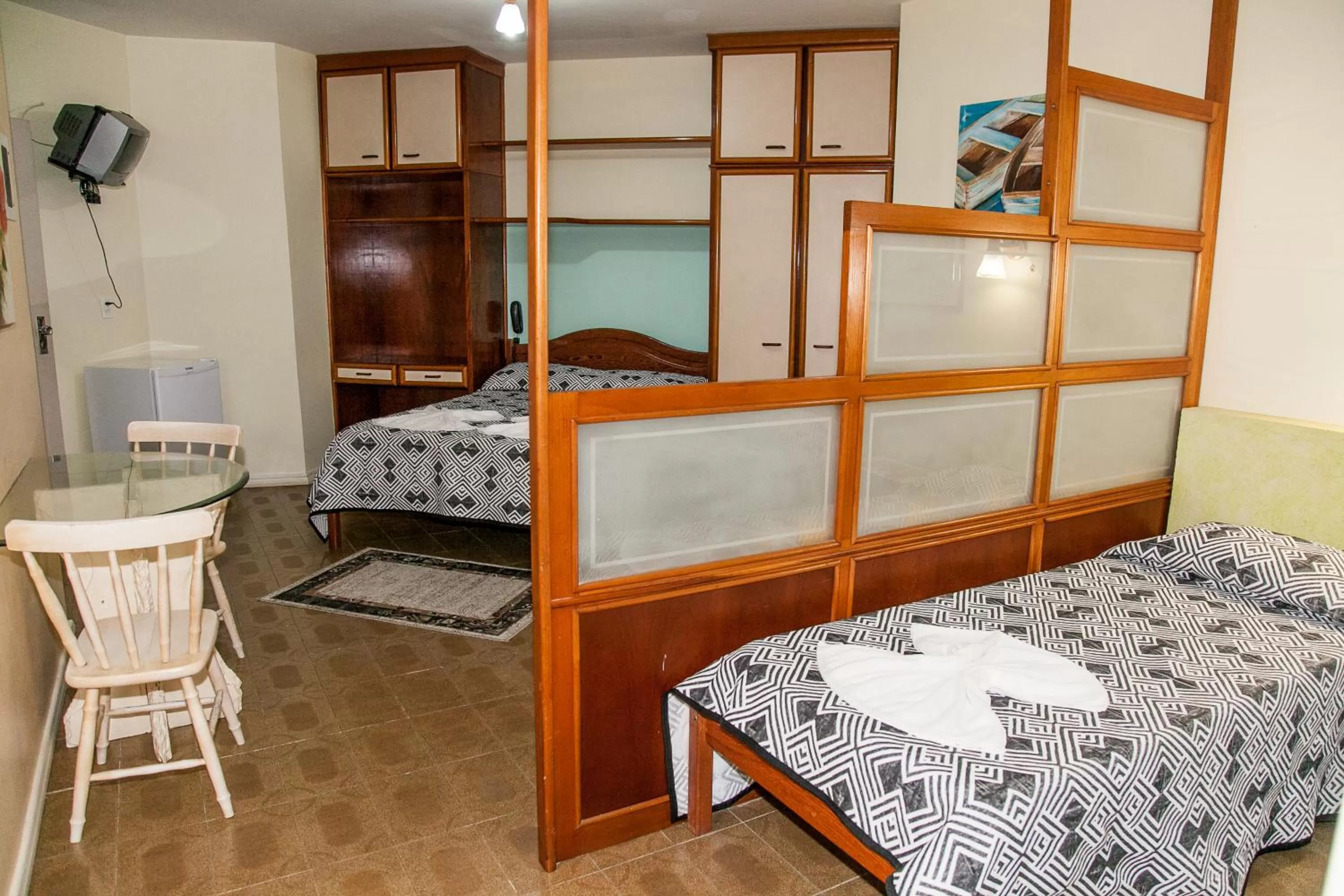 Photo of the whole room, Bed in Residencial Ilha Dourada