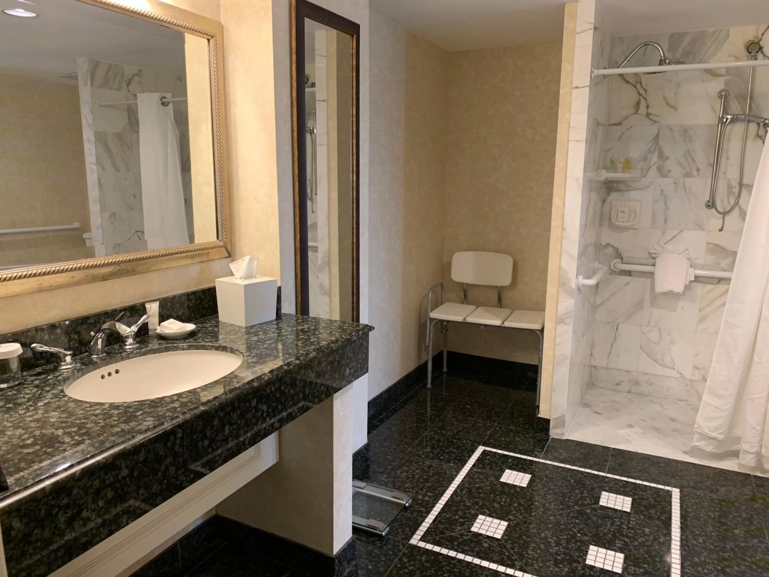 Bathroom in The Lago Mar Beach Resort and Club