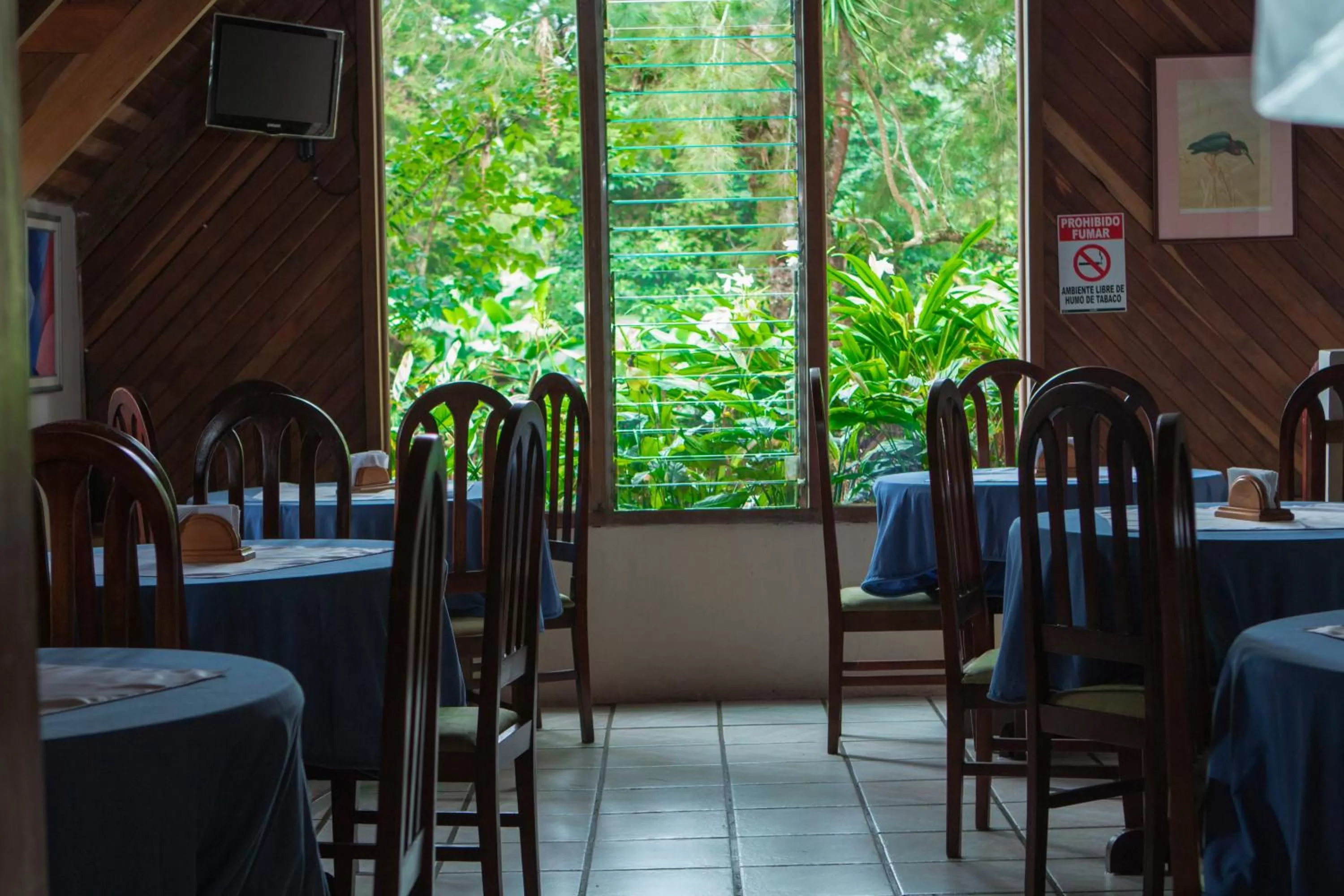 Restaurant/places to eat in Hotel Villa Zurqui