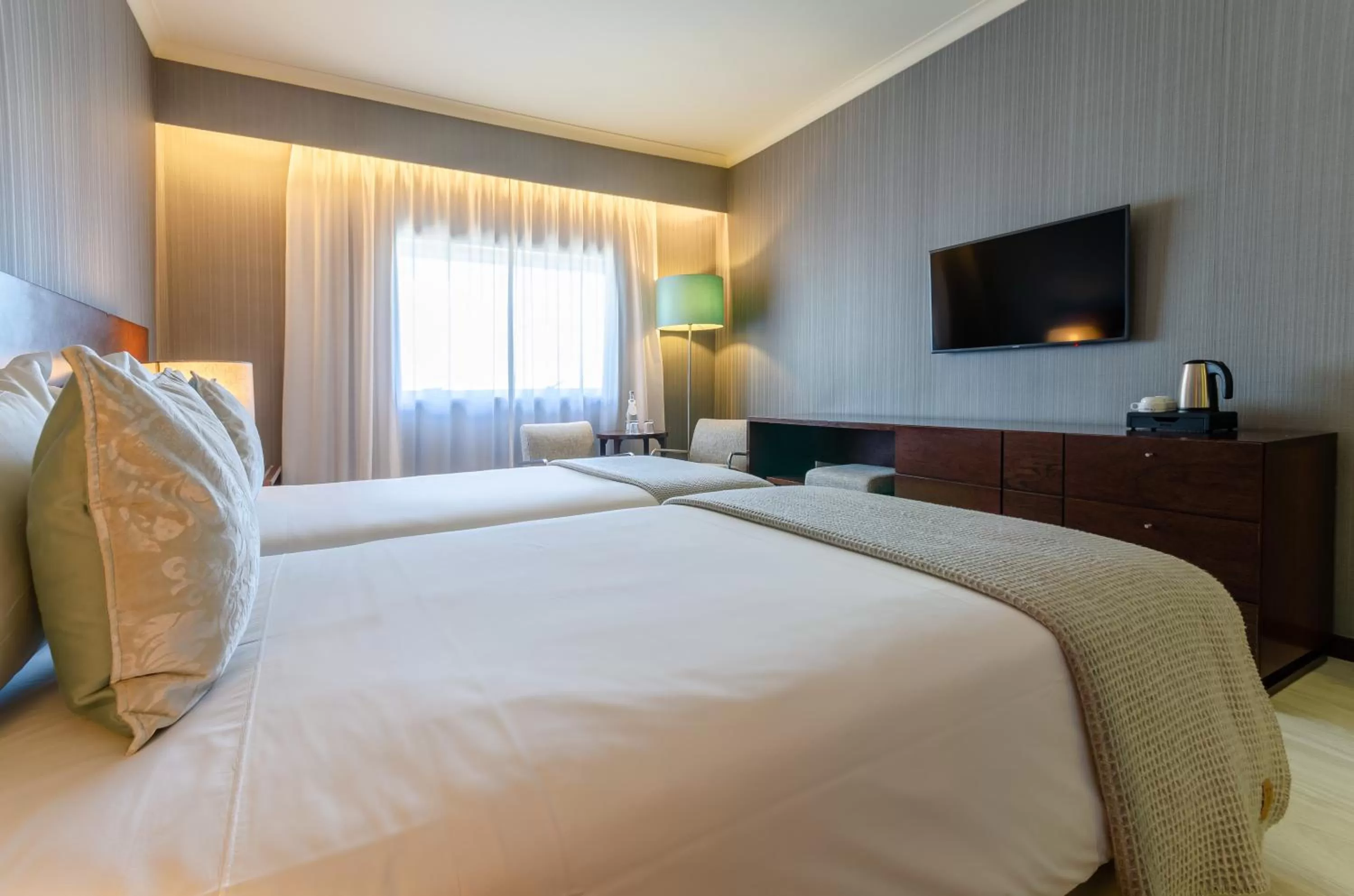 Bedroom, Bed in Olissippo Oriente