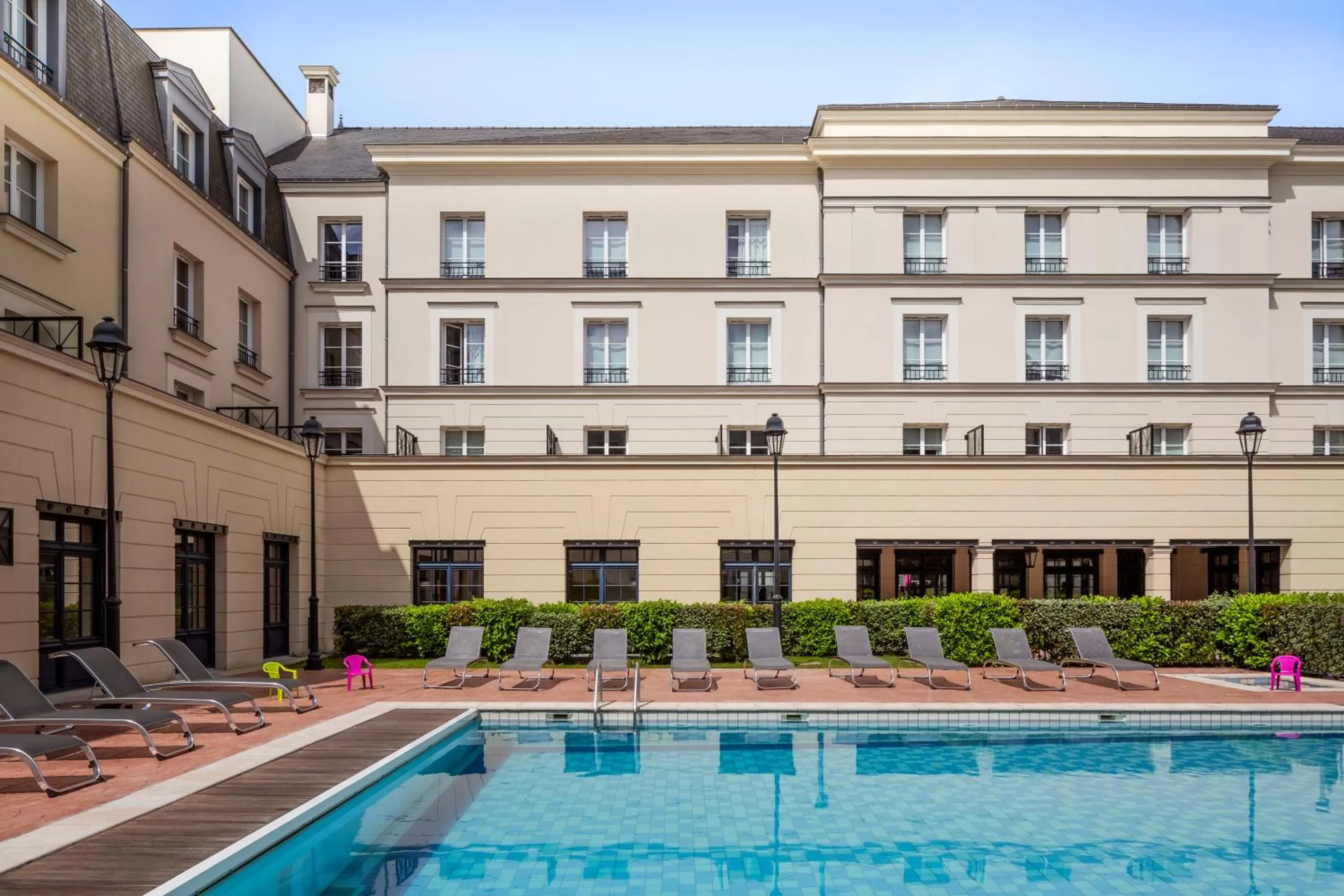 Swimming Pool in Adagio Serris Val d Europe