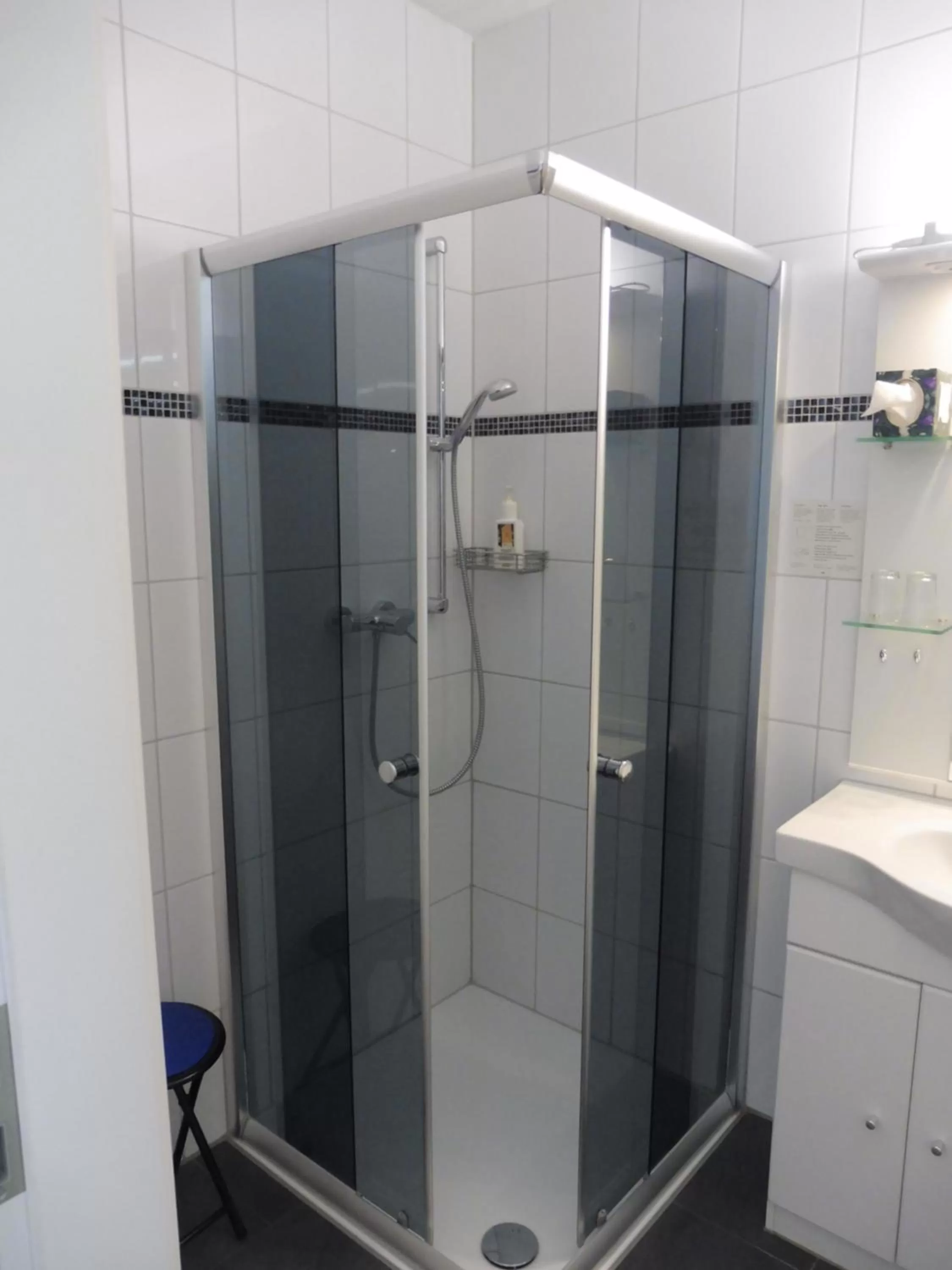 Bathroom in Hotel Gasthof zum Engel - Gästehaus