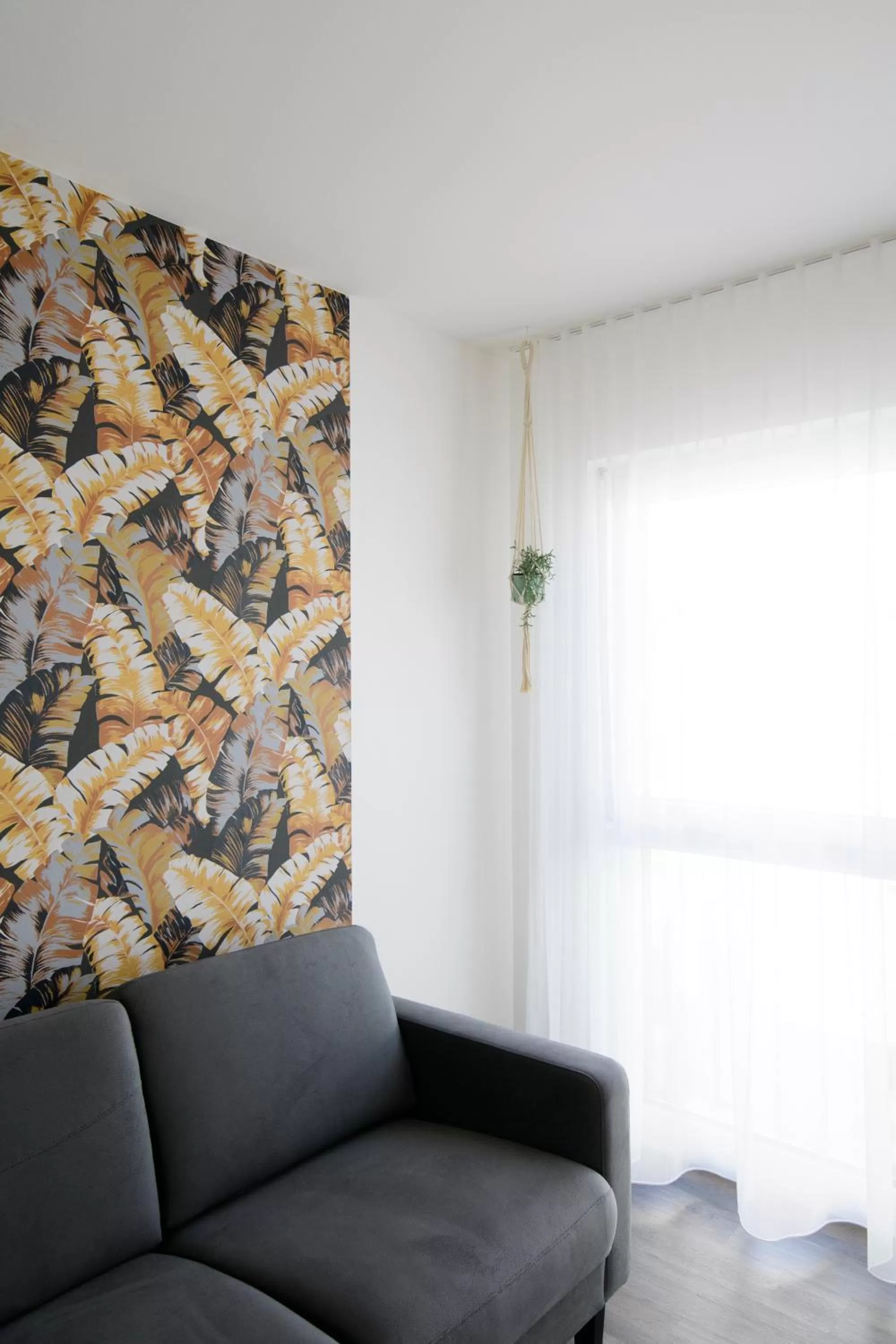 Living room in Smart & Stay Aparthotel Saarbrücken Süd - Self-Check-In - Free Parking