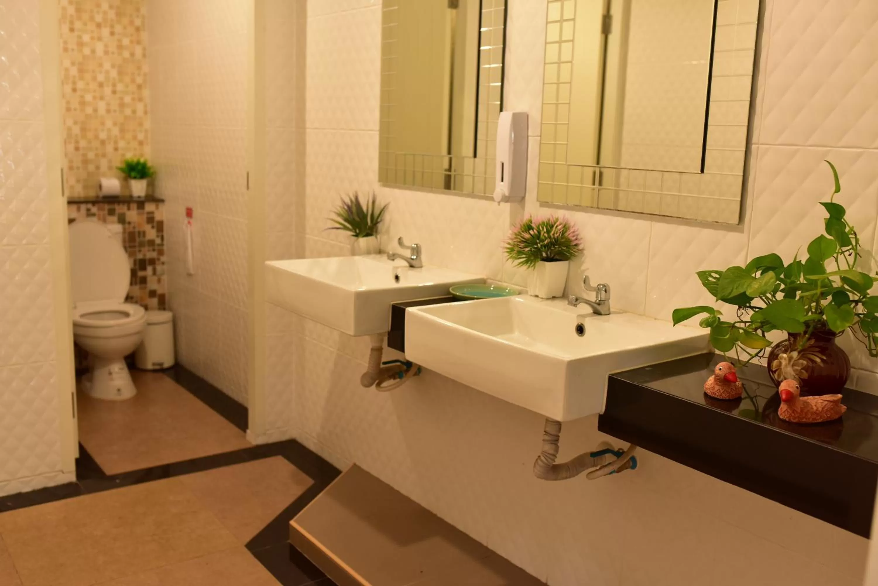 Toilet, Bathroom in Anchalee Resort
