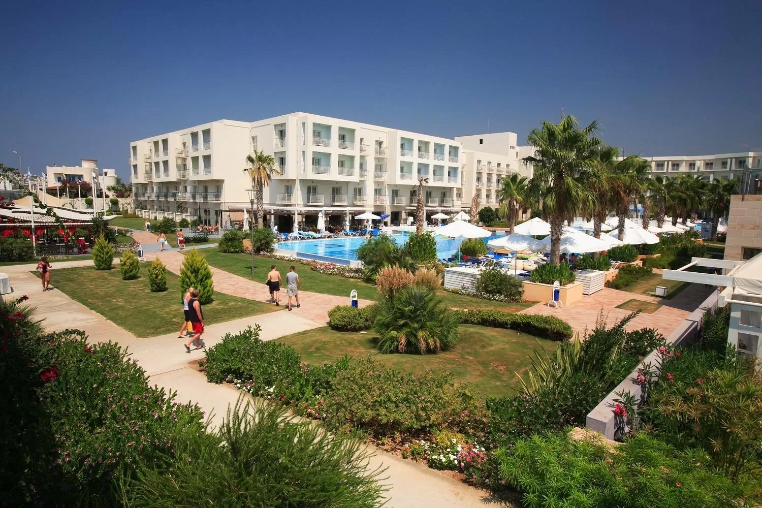 Property building in La Blanche Resort & Spa