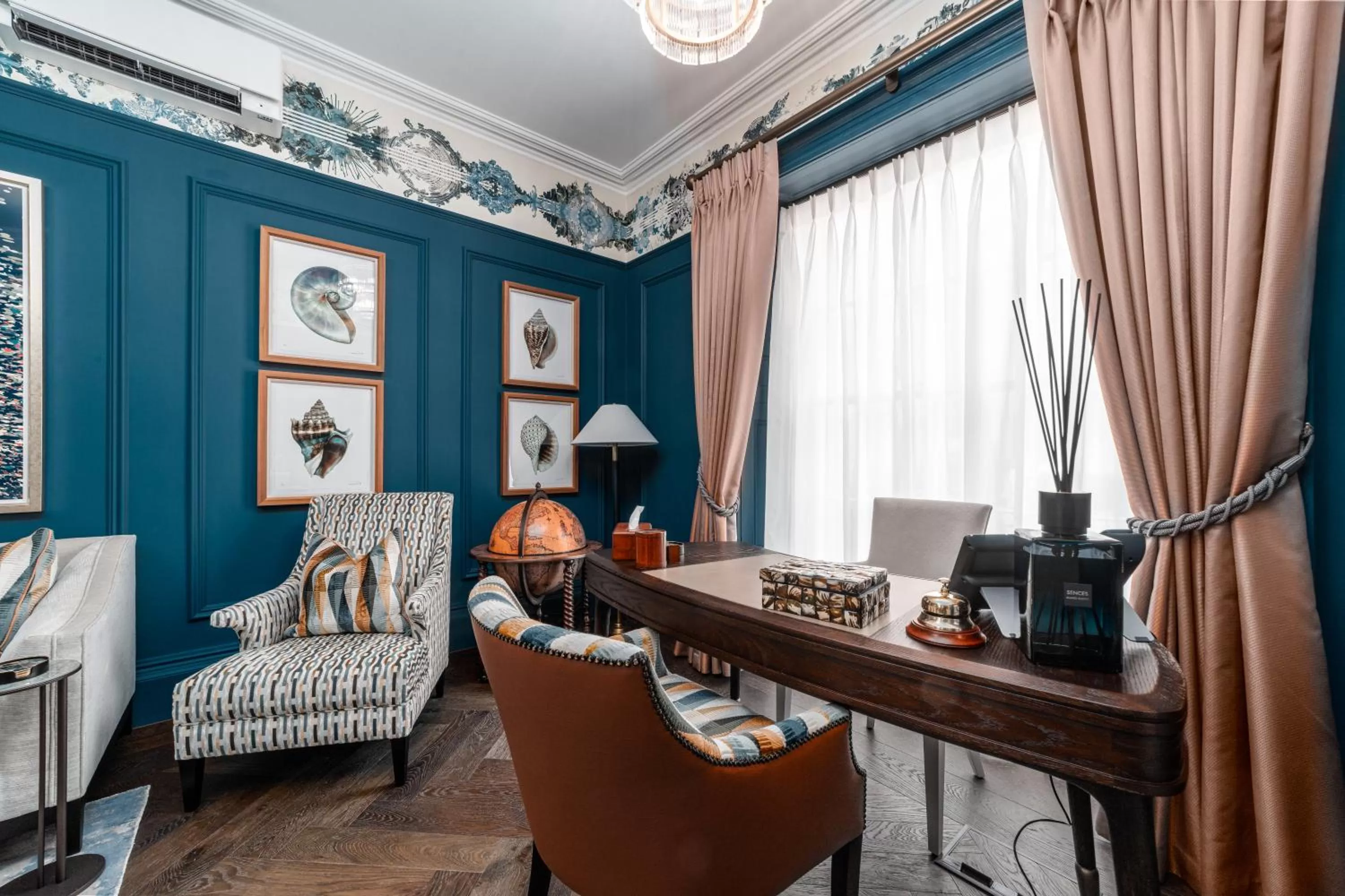 Lobby or reception in No.4 Carlton