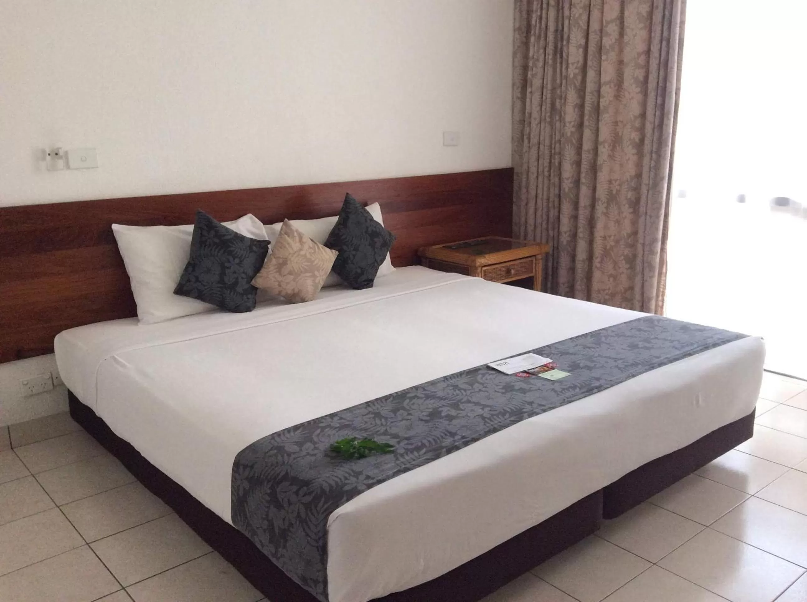 Bed in The Melanesian Port Vila