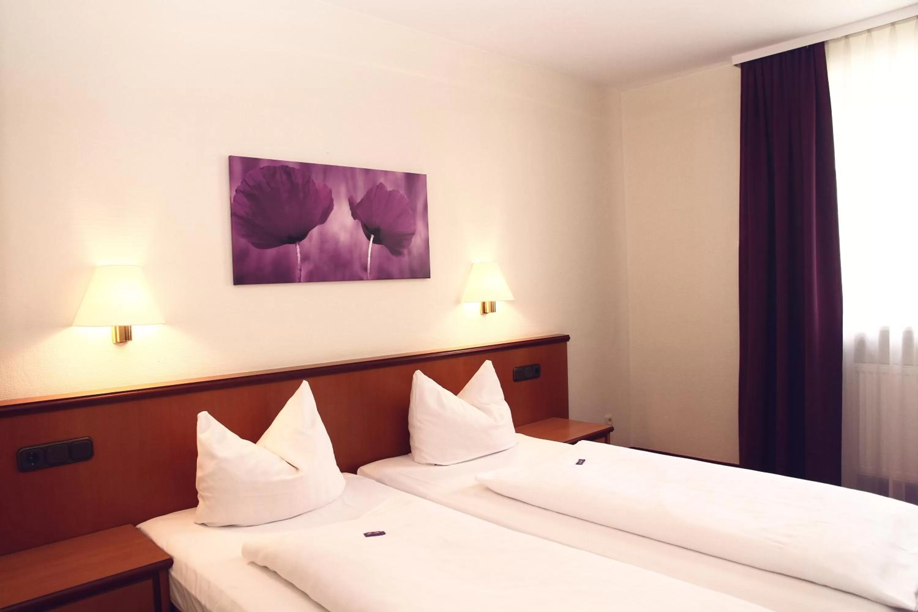 Bed in Landhotel Hirsch