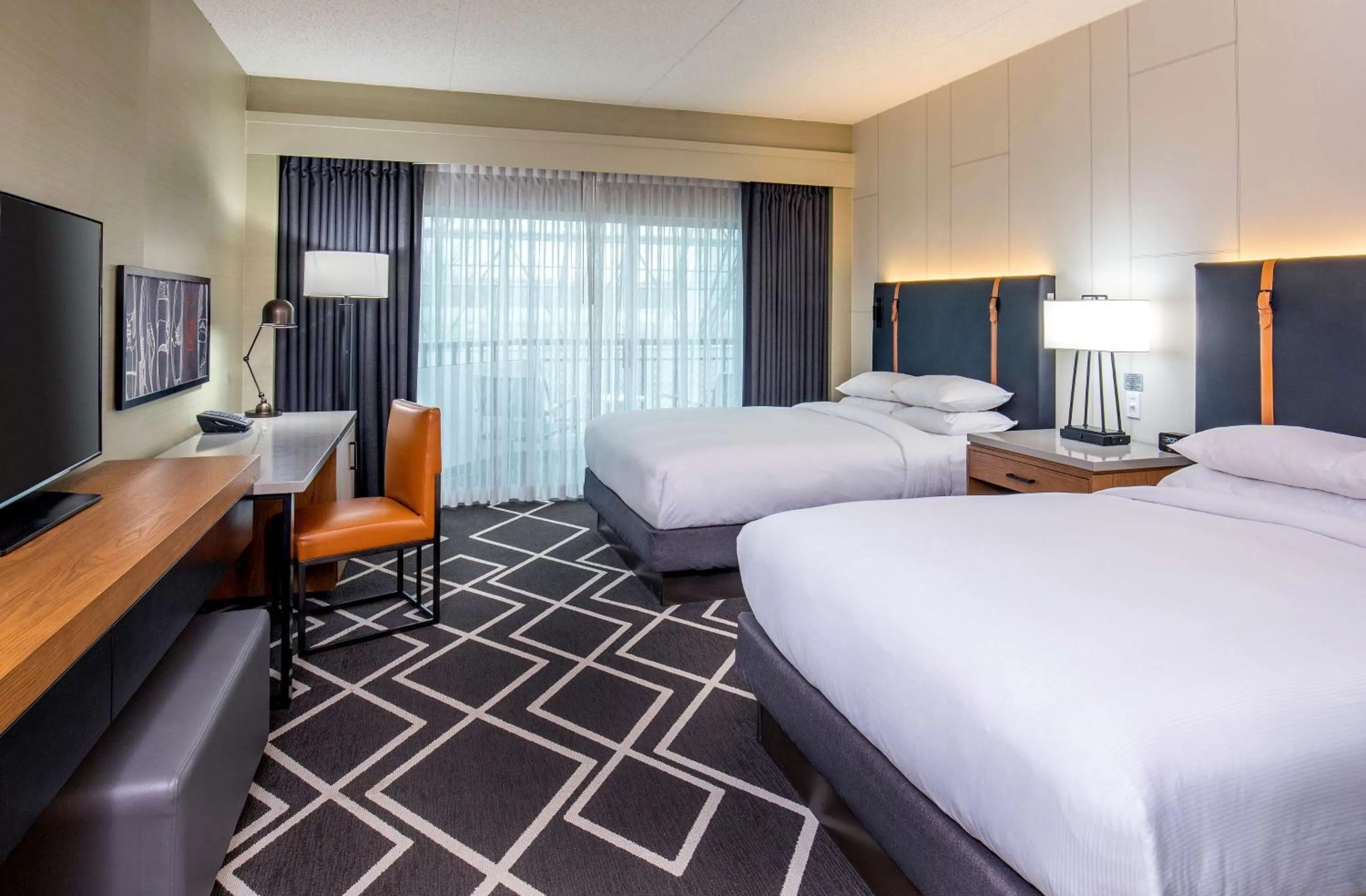 Bed in Hilton Boston Woburn