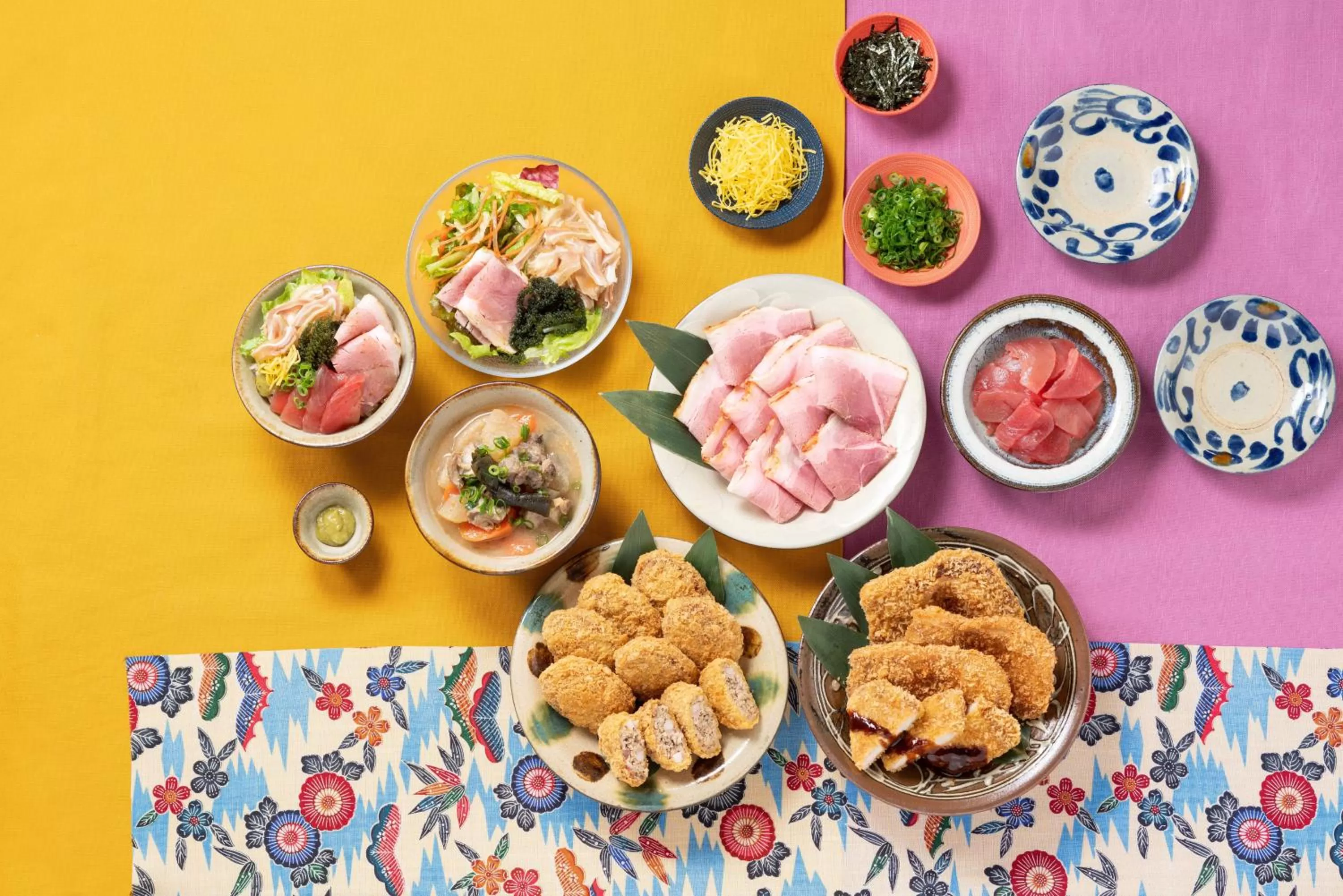 Food and drinks in Vessel Hotel Campana Okinawa