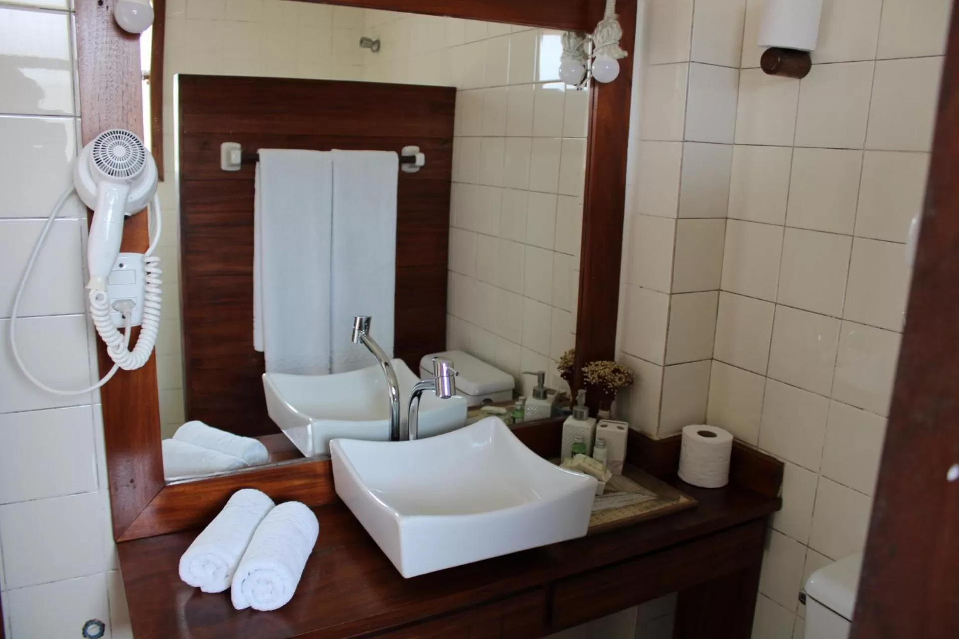 Bathroom in Pousada dos Hibiscus