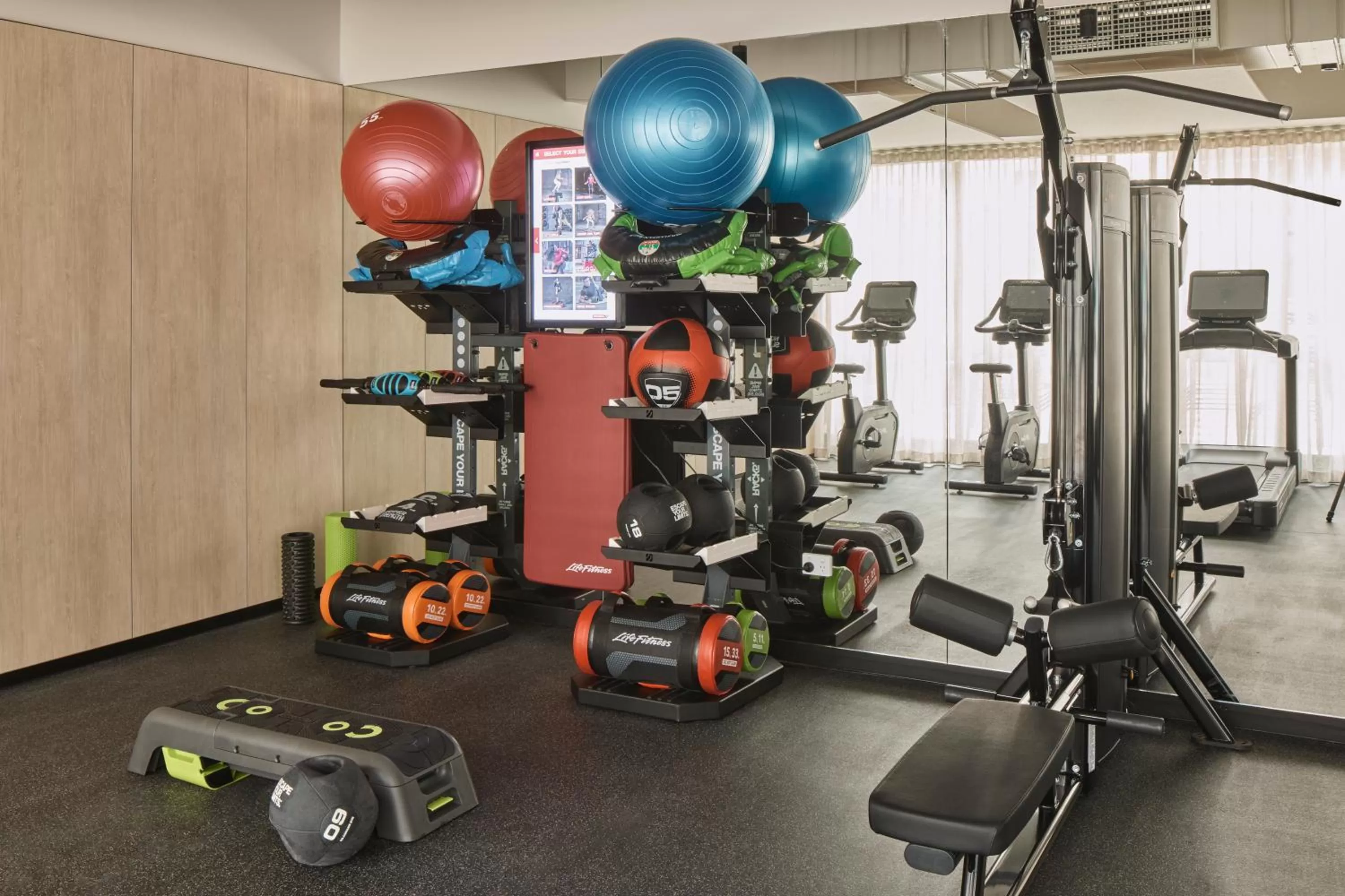 Fitness centre/facilities in Rydges Melbourne