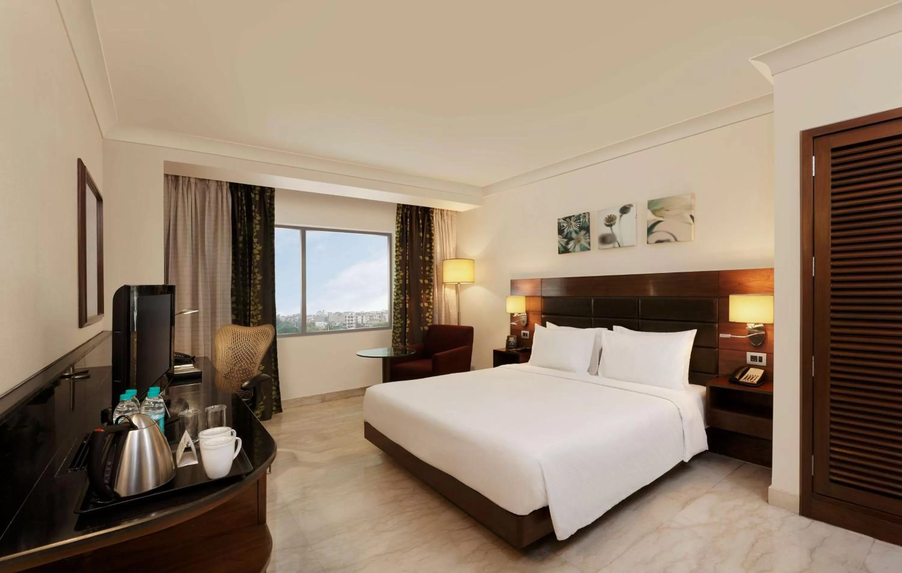 Bed in Hilton Garden Inn New Delhi/Saket