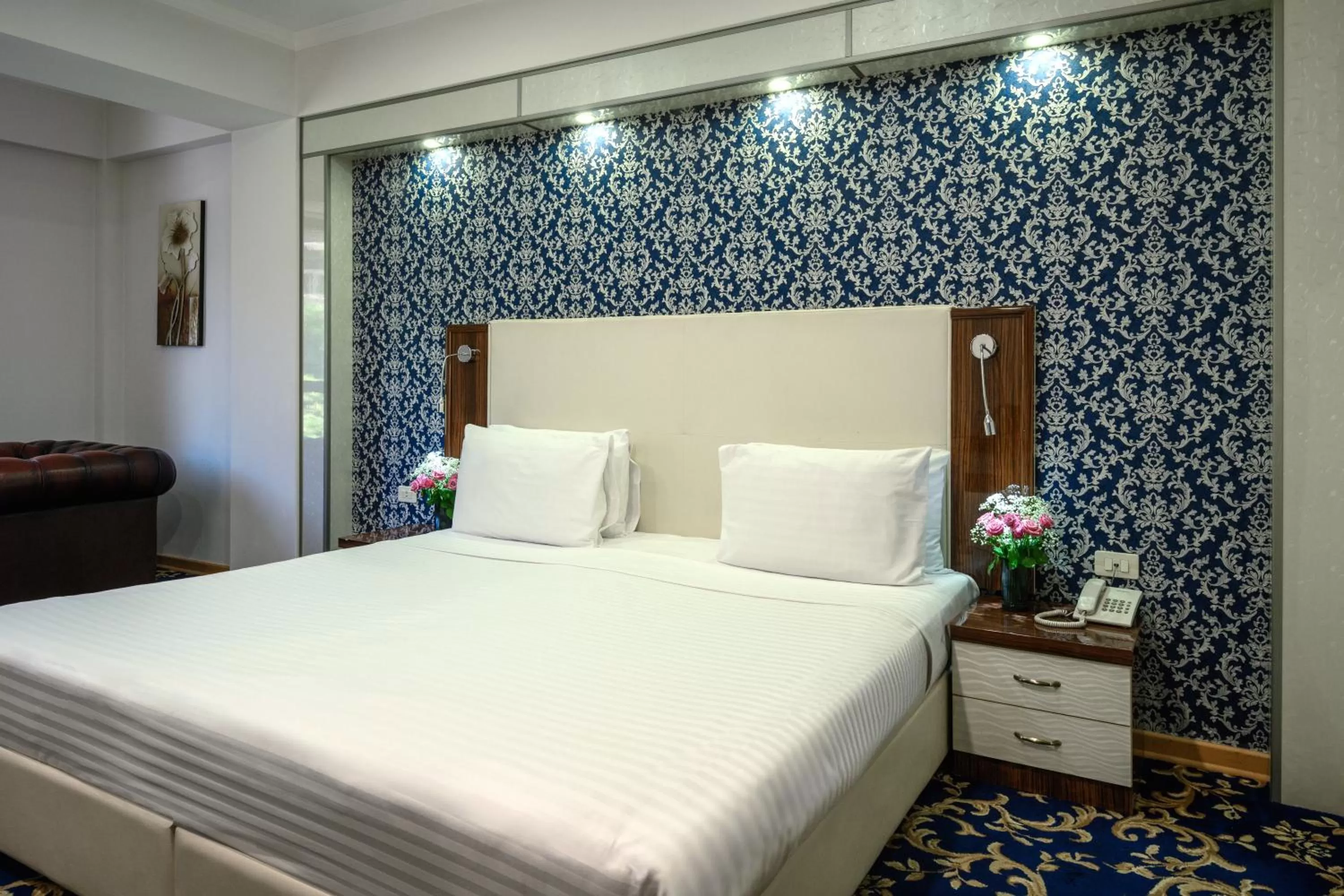 Bed in Royal Plaza by Stellar Hotels, Yerevan