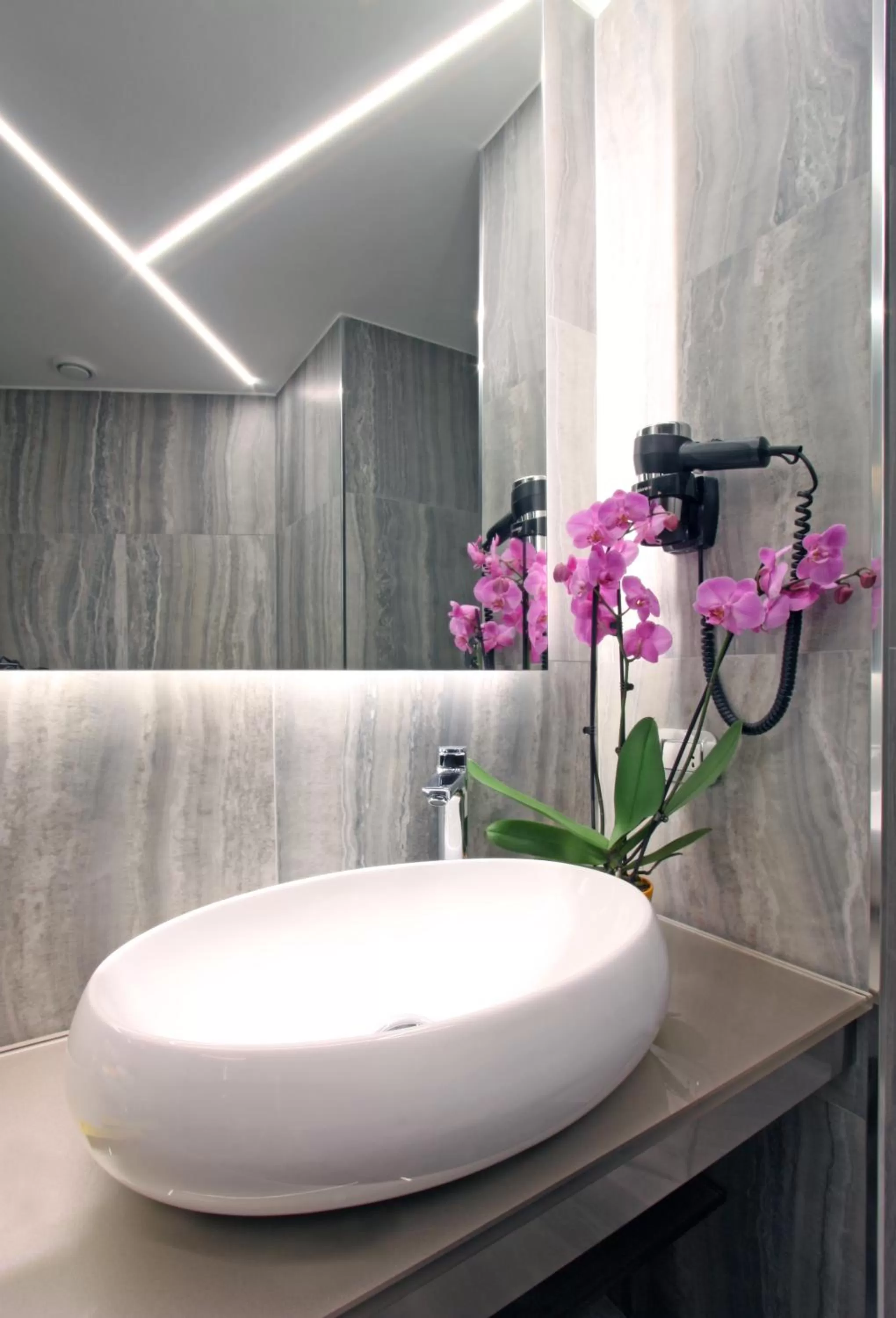 Bathroom in The Hive Hotel