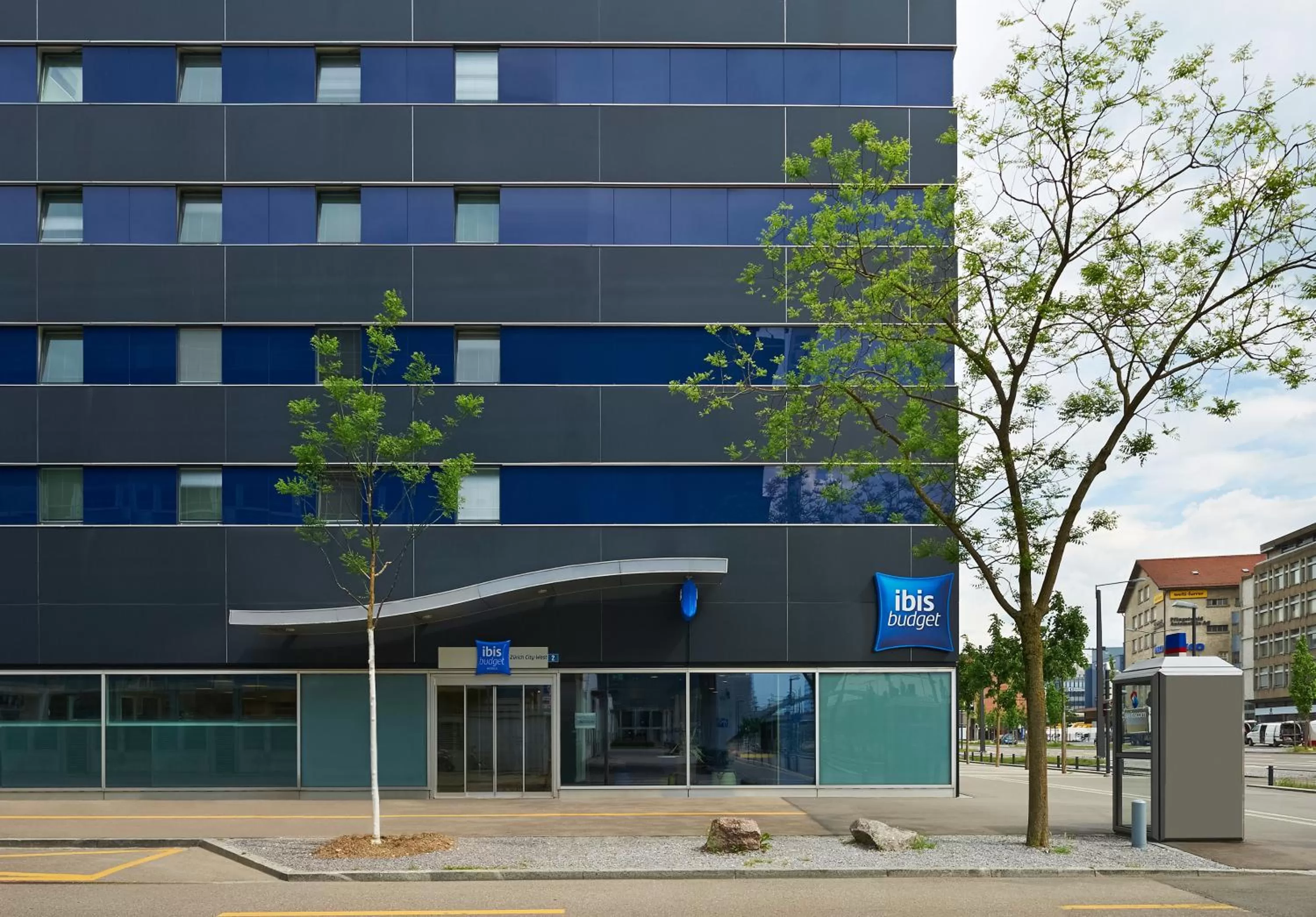 Property building in ibis budget Zurich City West