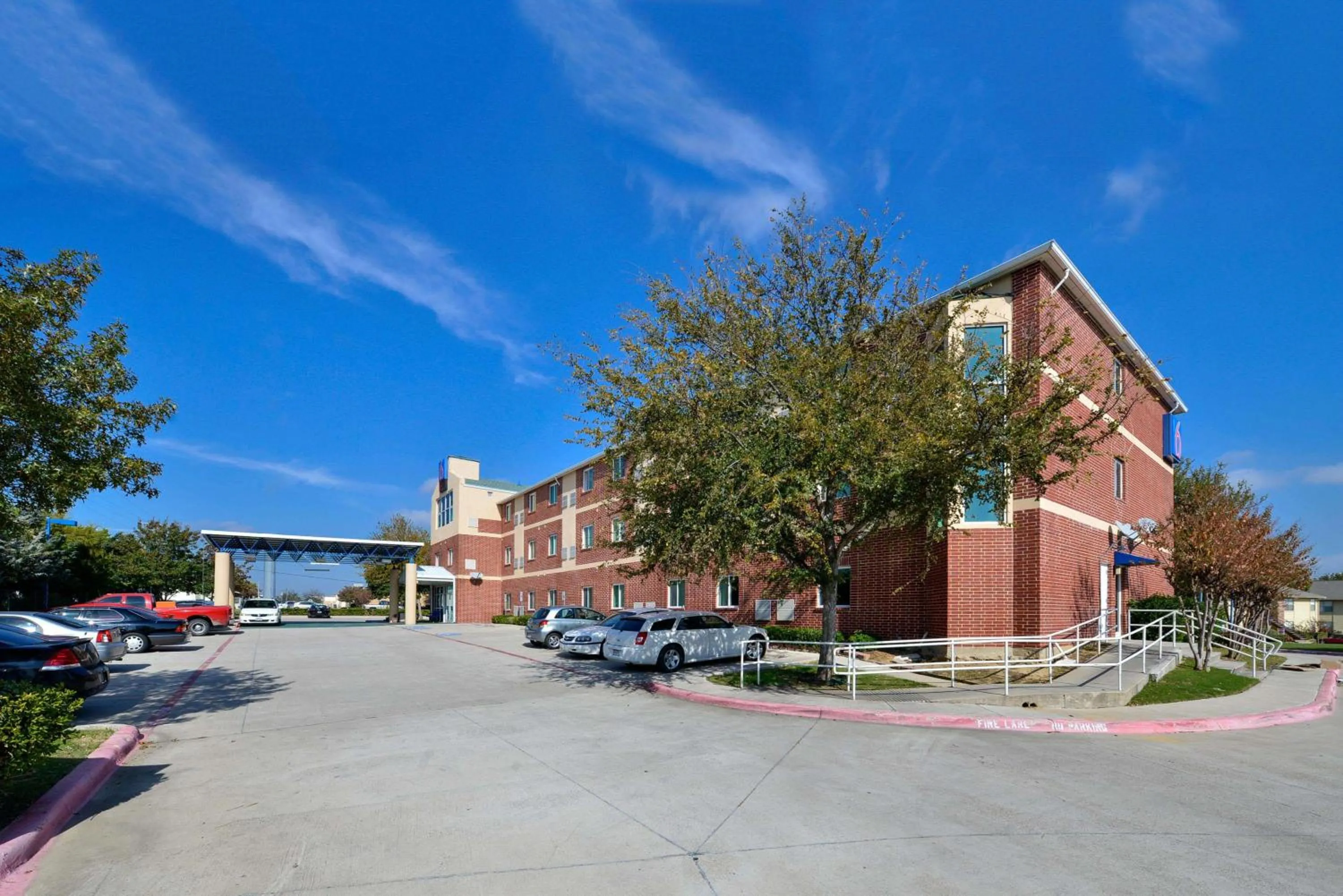 Property building in Motel 6-McKinney, TX - North