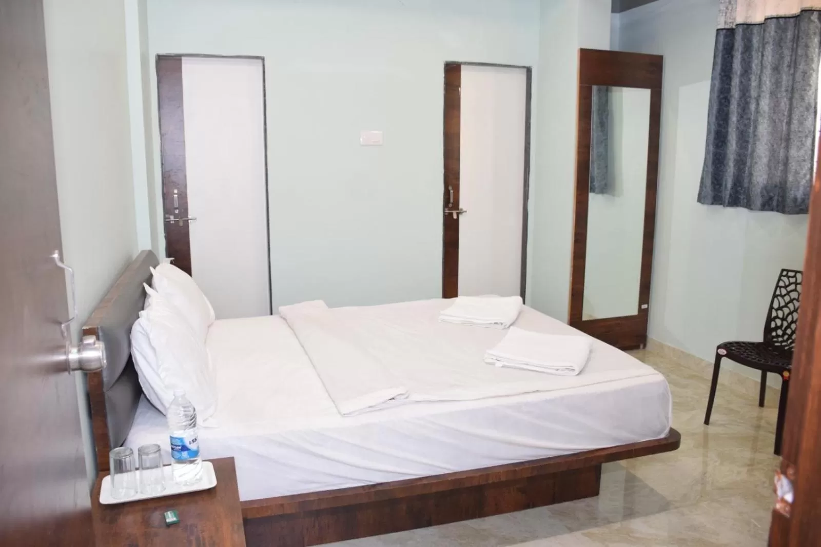 Bed in Shankar Residency, Akkalkot