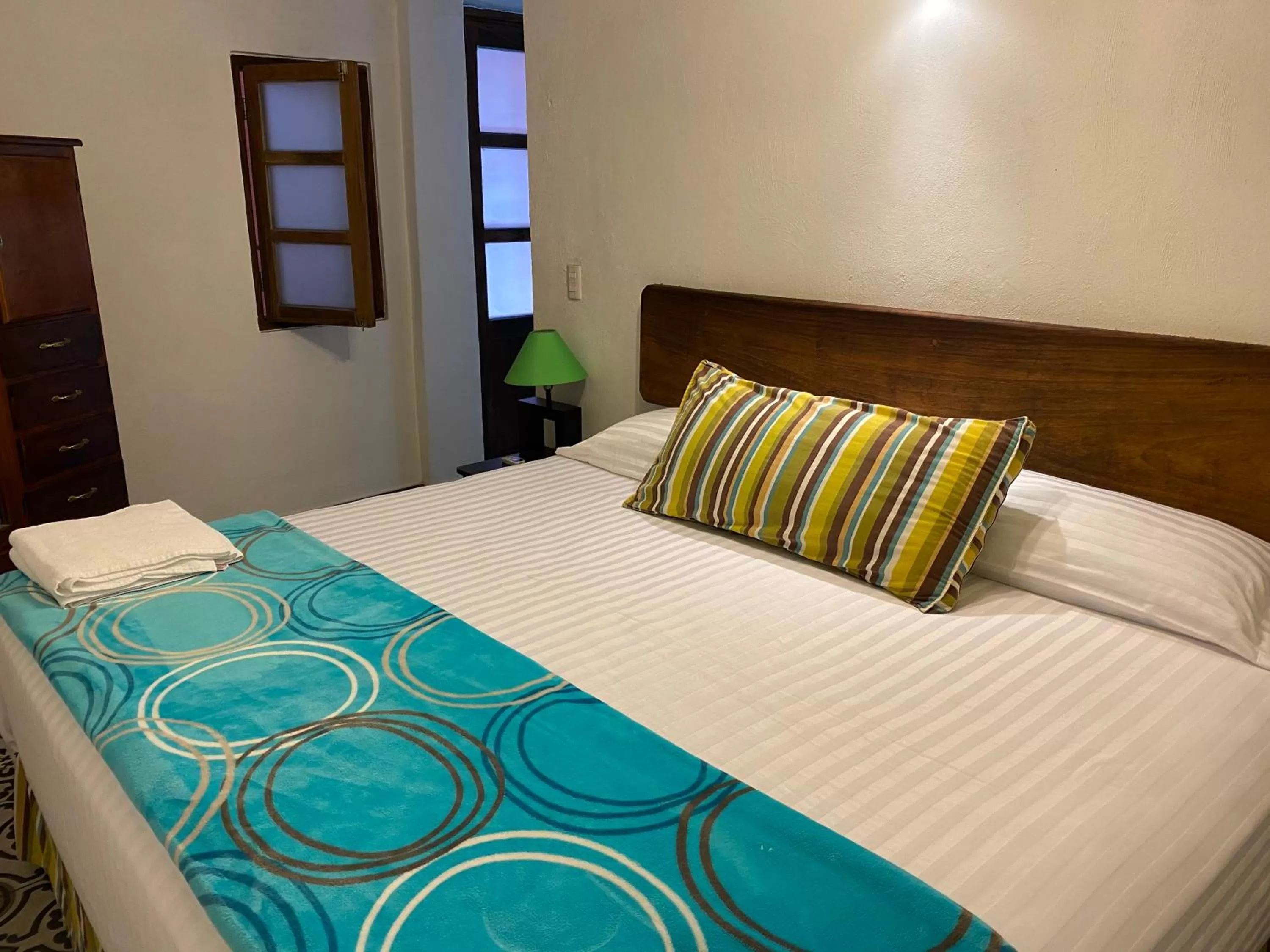 Bed in Villa Serena Centro Historico