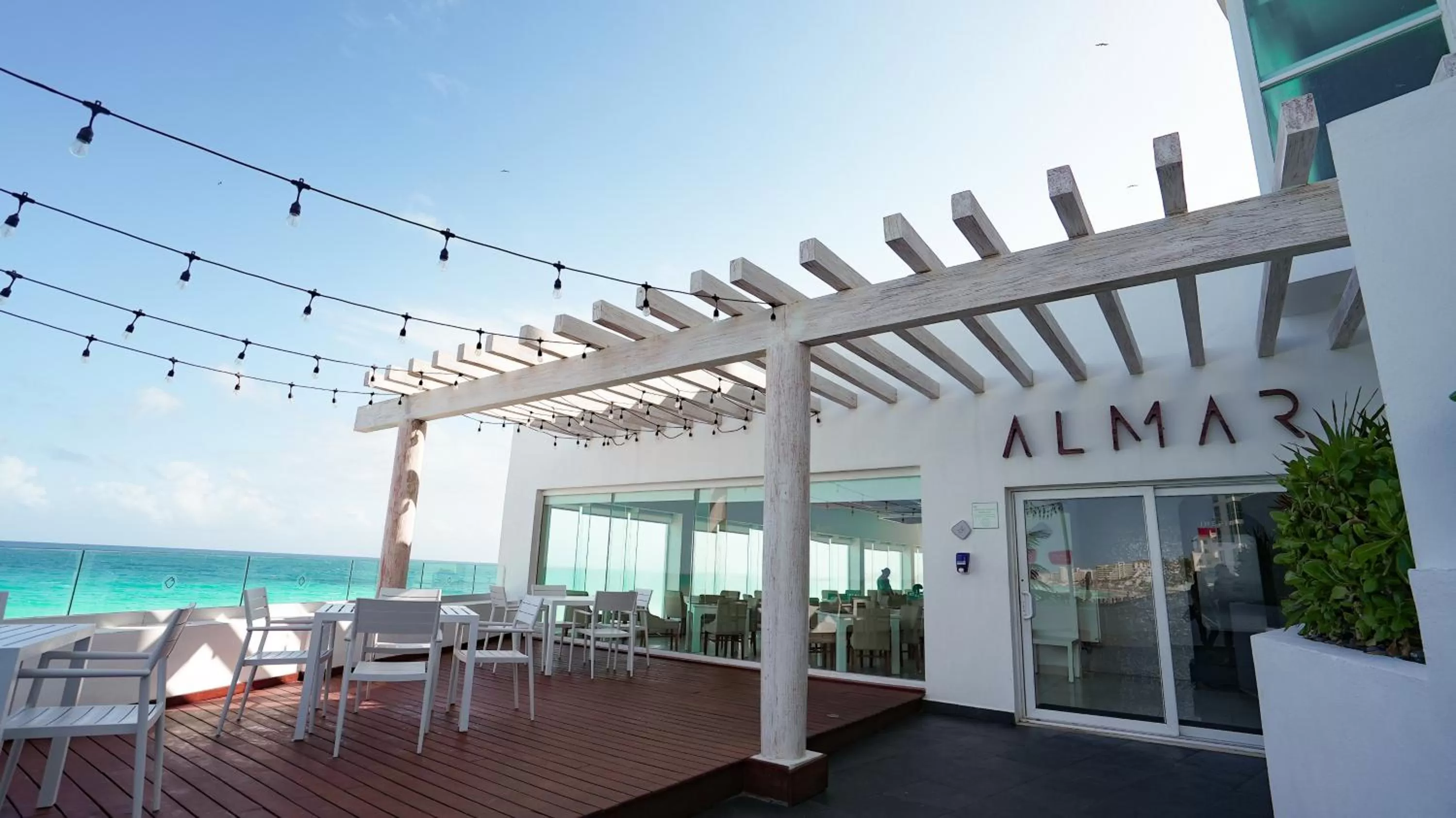 Restaurant/places to eat in Oleo Cancun Playa All Inclusive Resort