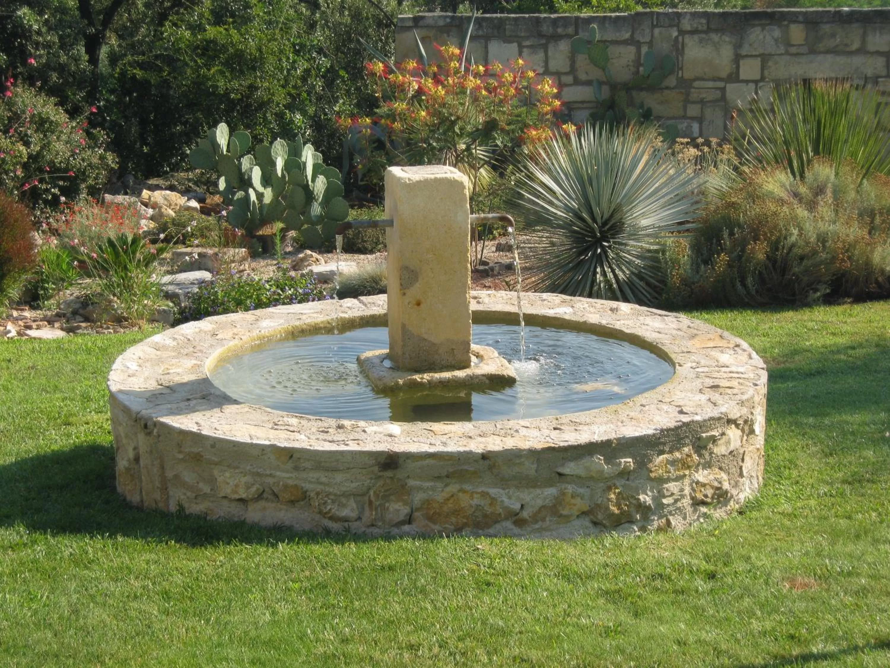 Garden in chambre d'hotes les cigales