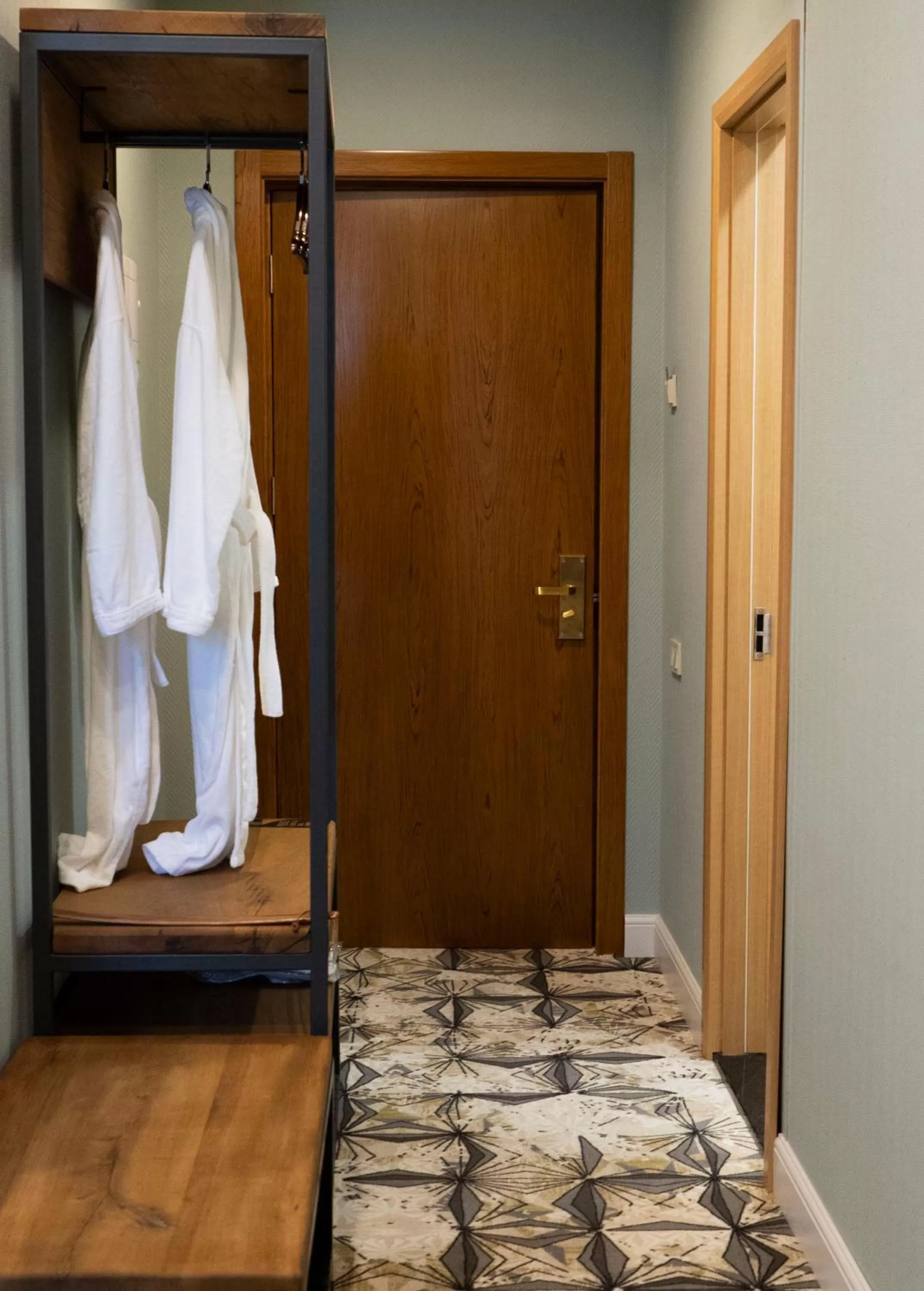 wardrobe in Grand Opera Hotel