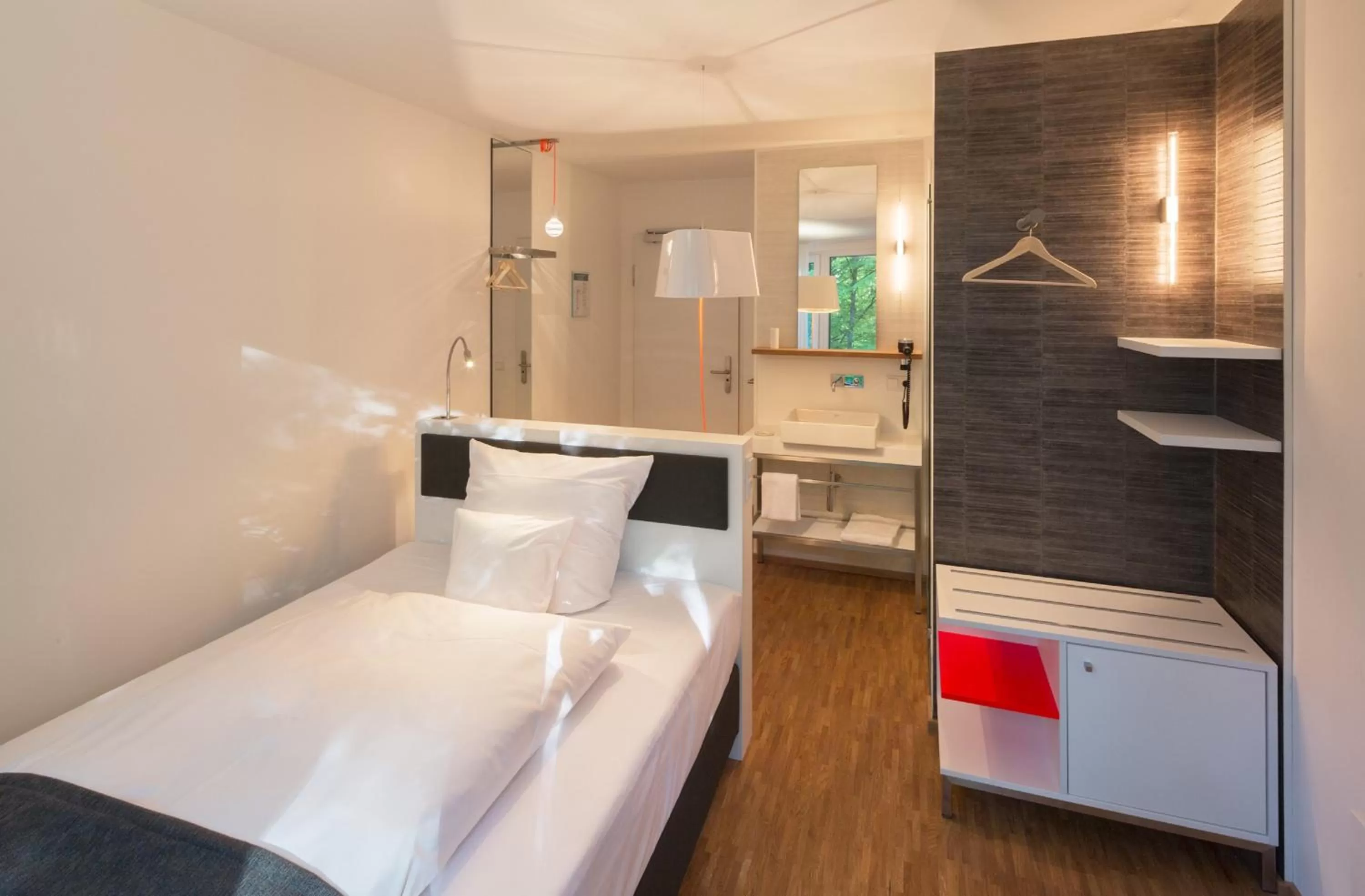 Bedroom, Bed in V-Hotel