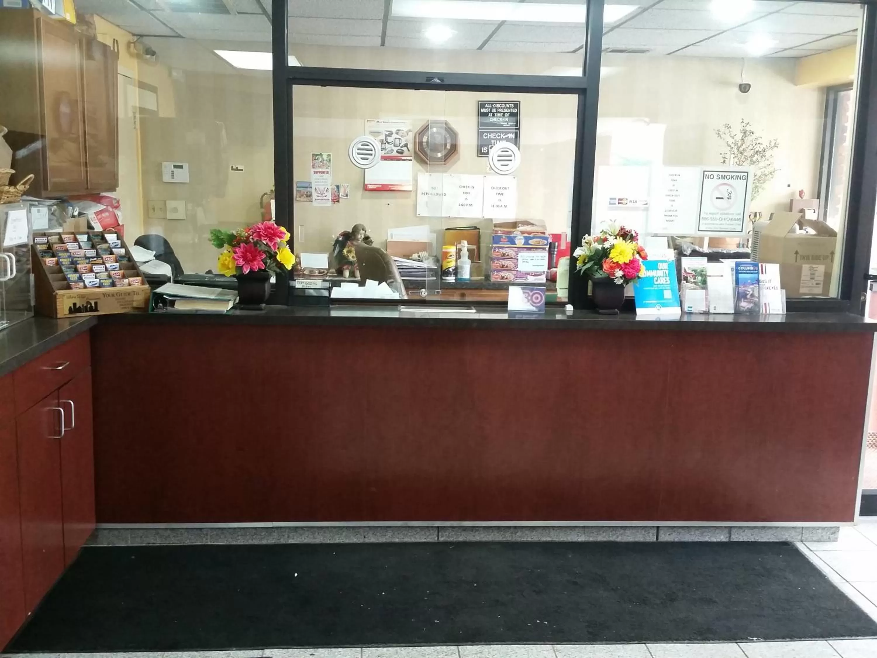 Lobby or reception in German Village Inn Motel