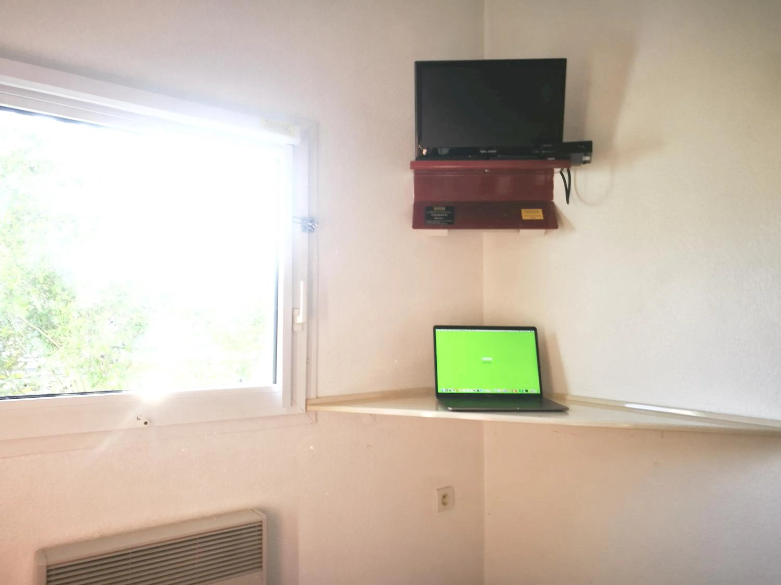 Lemon Hotel Ch Futuroscope