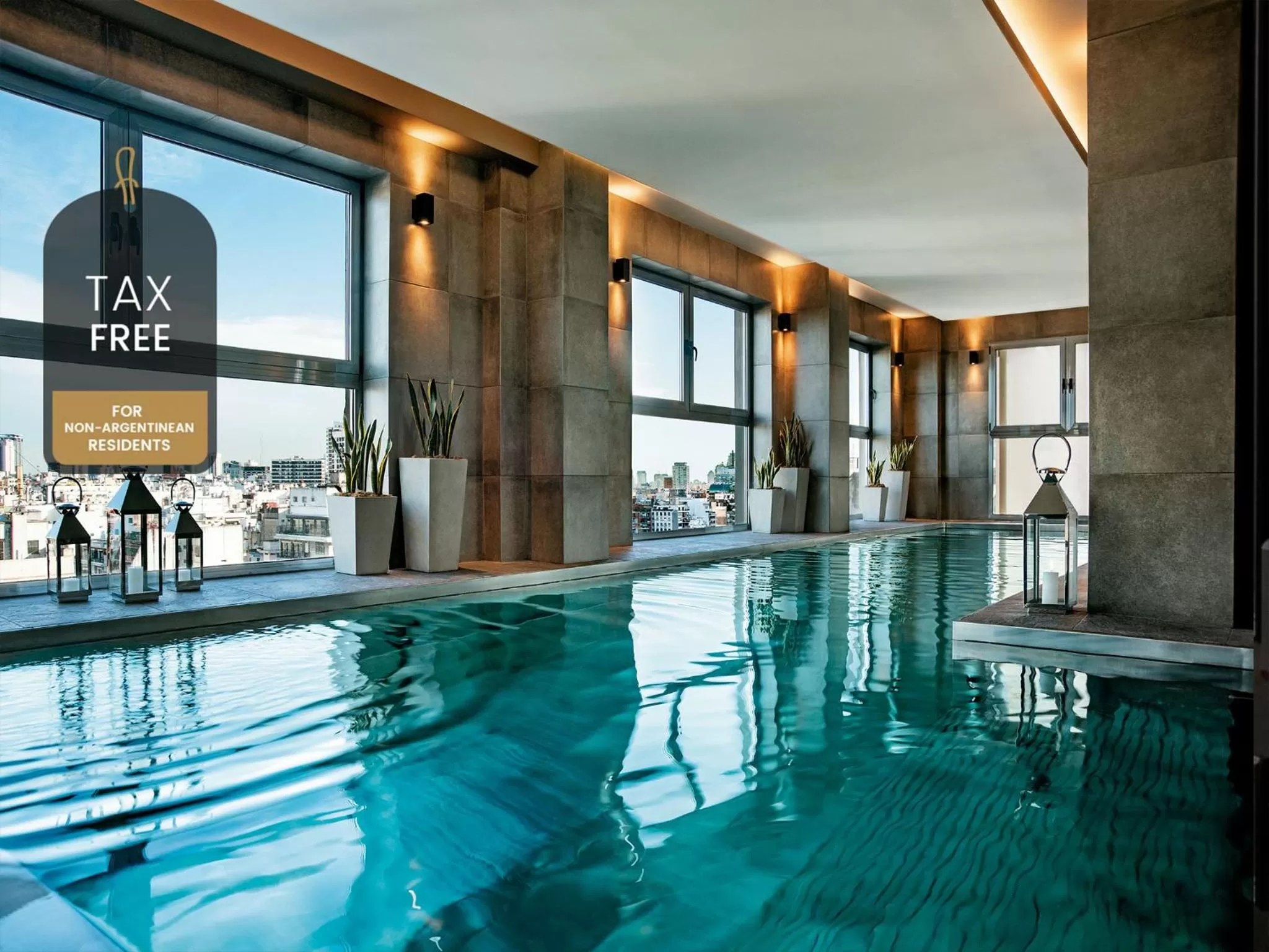 Swimming pool in Alvear Palace Hotel - Leading Hotels of the World