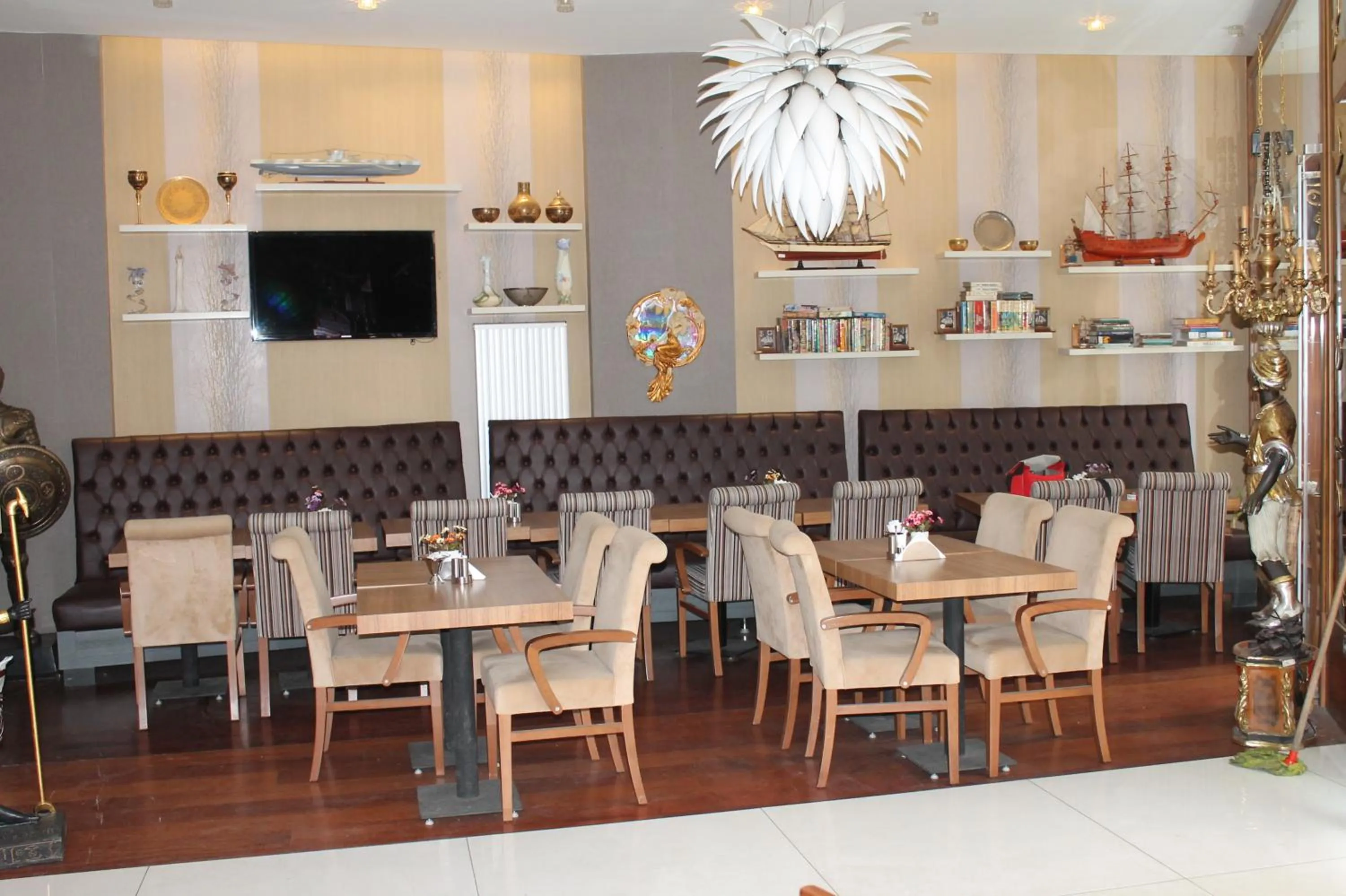 Food and drinks in Galata Palace Hotel