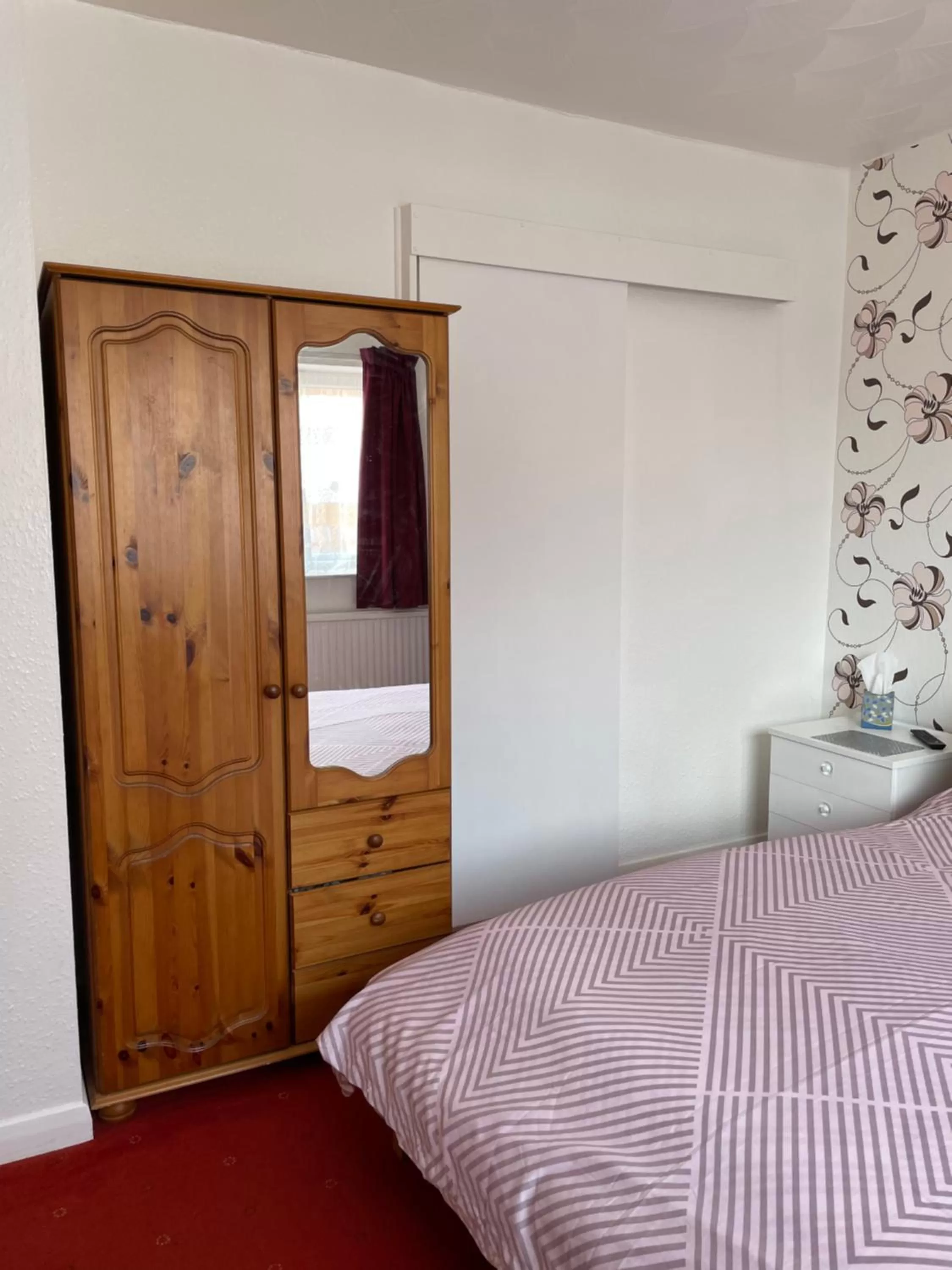 Bed in Whiteways Guest House