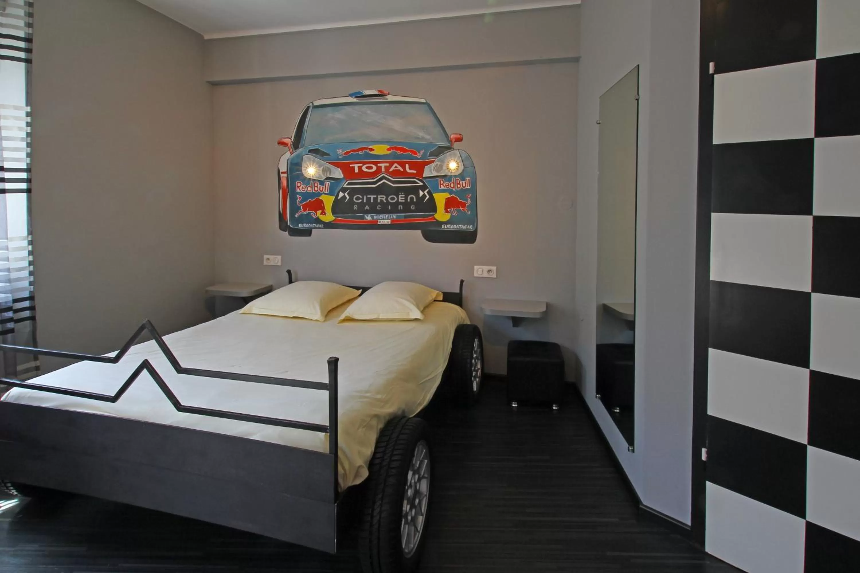 Decorative detail, Bed in Hotel Champ Alsace