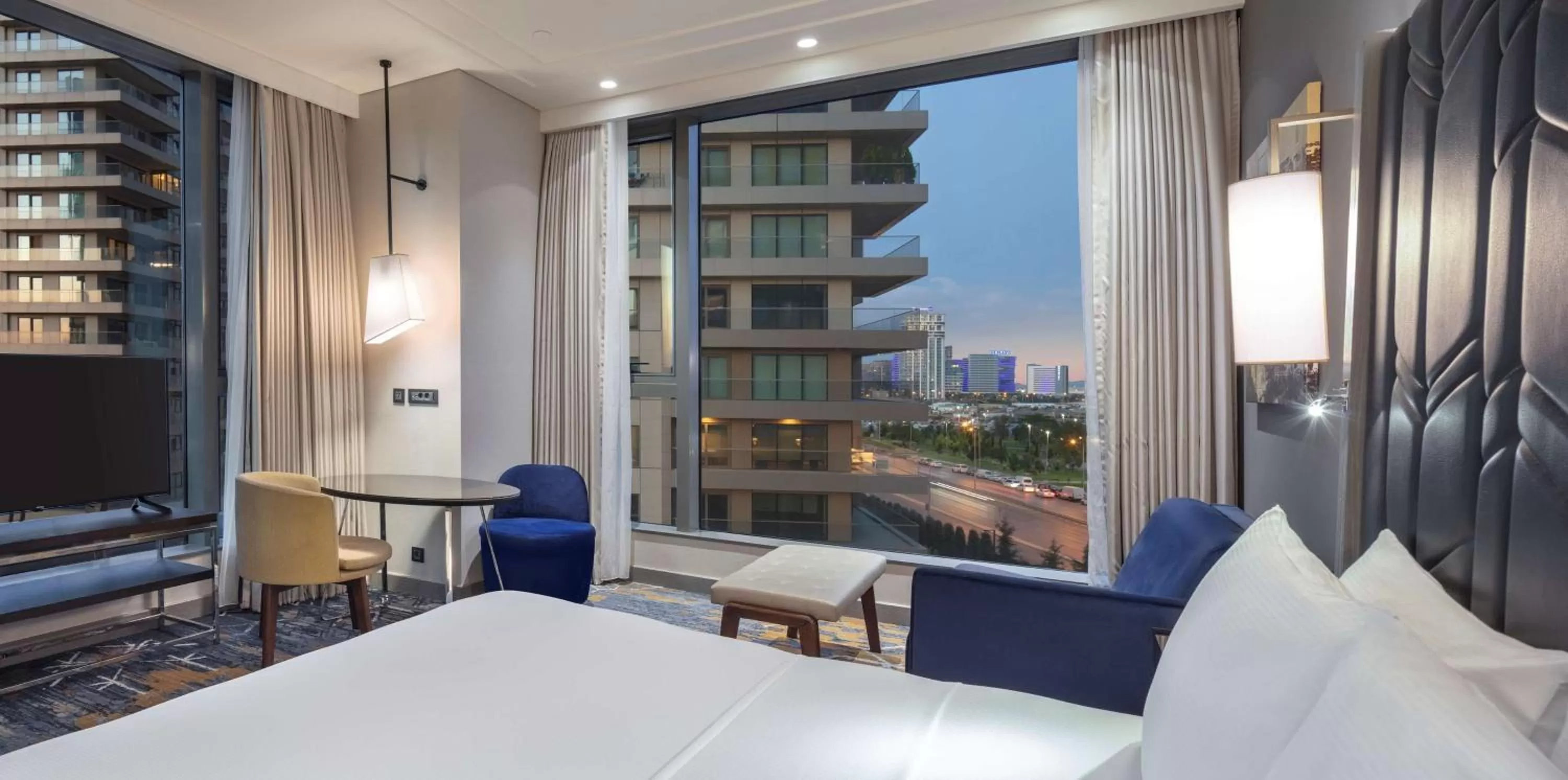 Bedroom in Hilton Istanbul Bakirkoy