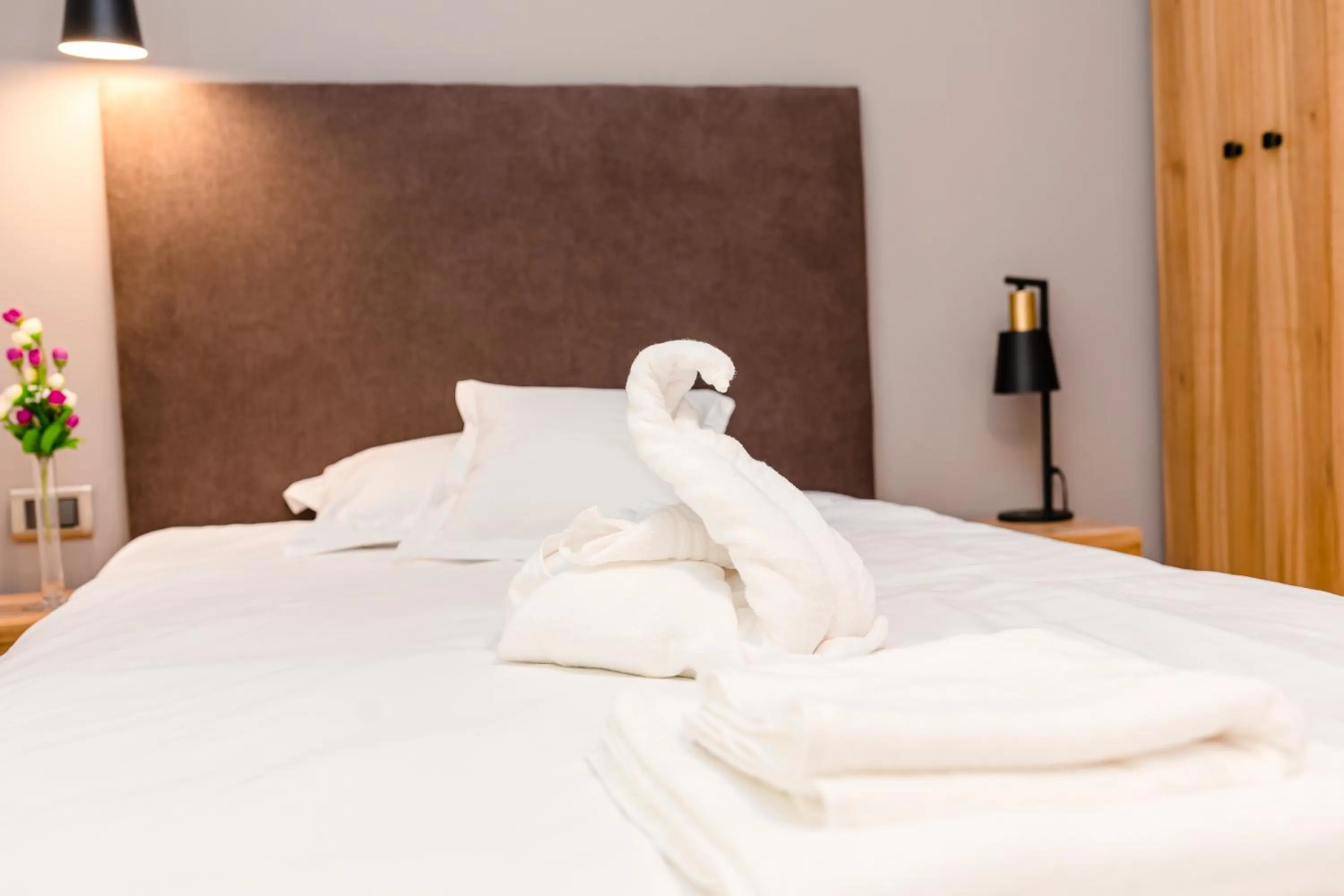 Bed in Labirint Boutique Hotel - Central Location