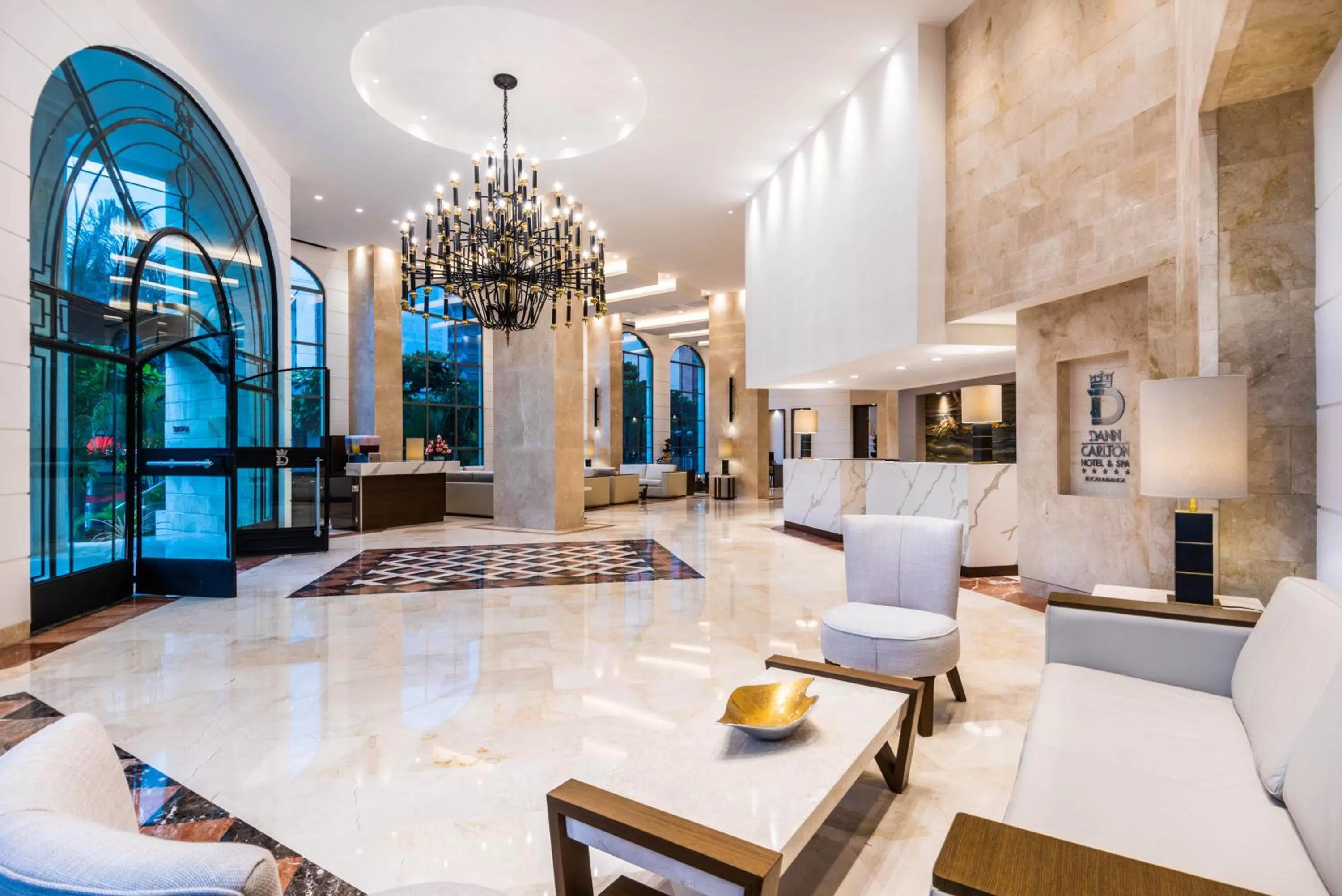 Lobby or reception in Hotel Dann Carlton Bucaramanga