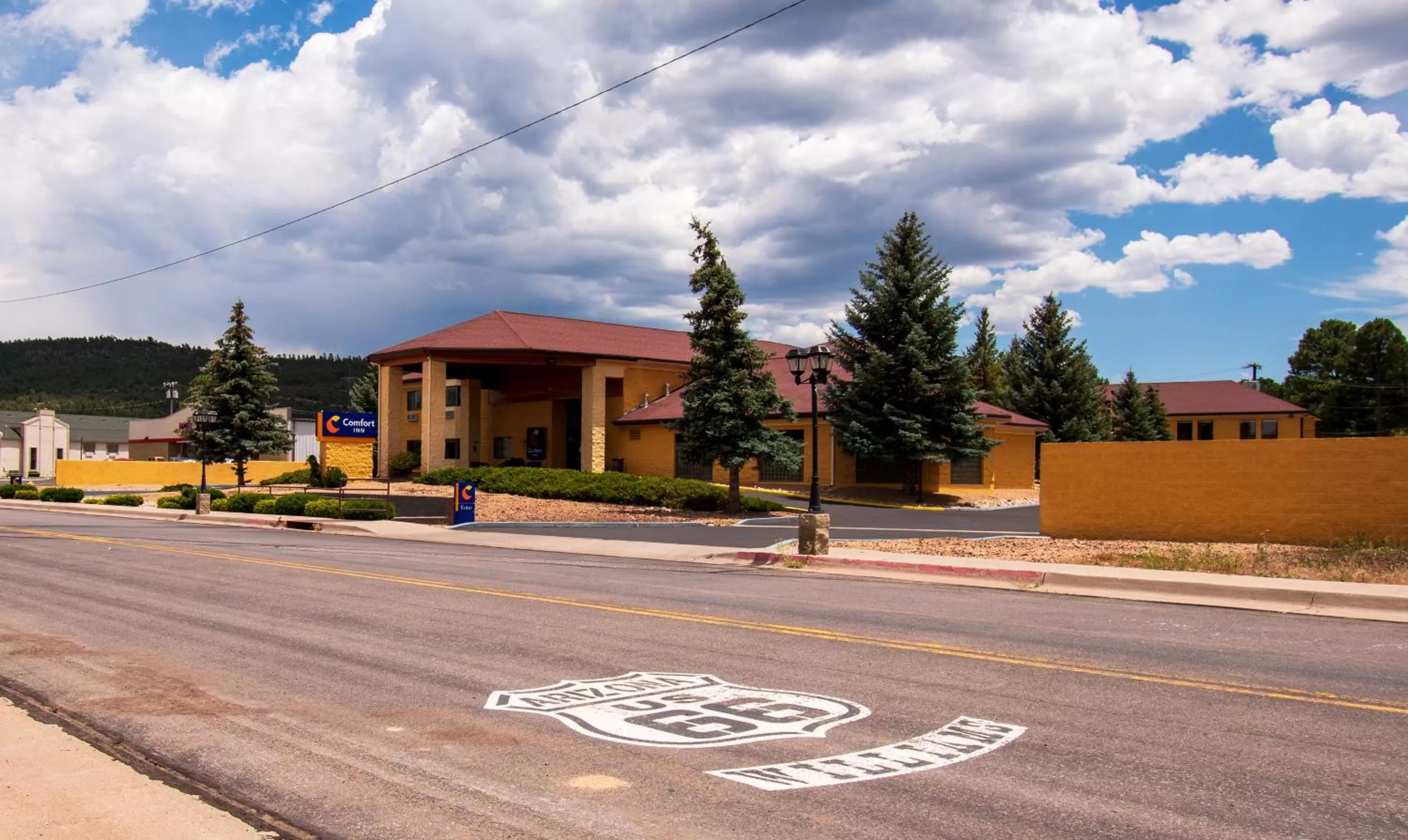 Property building in Comfort Inn Near Grand Canyon