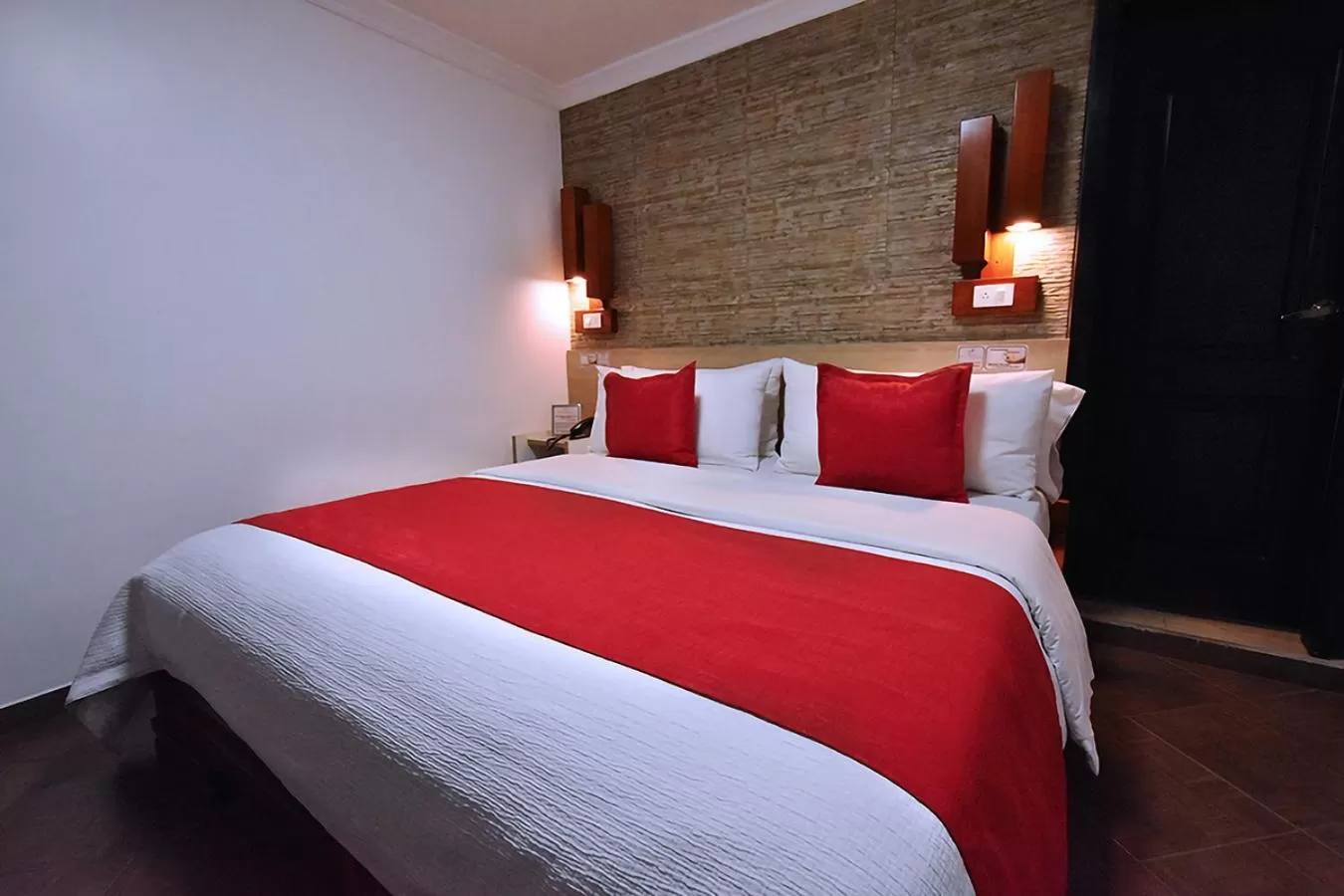 Bed in Hotel Plaza Victoria