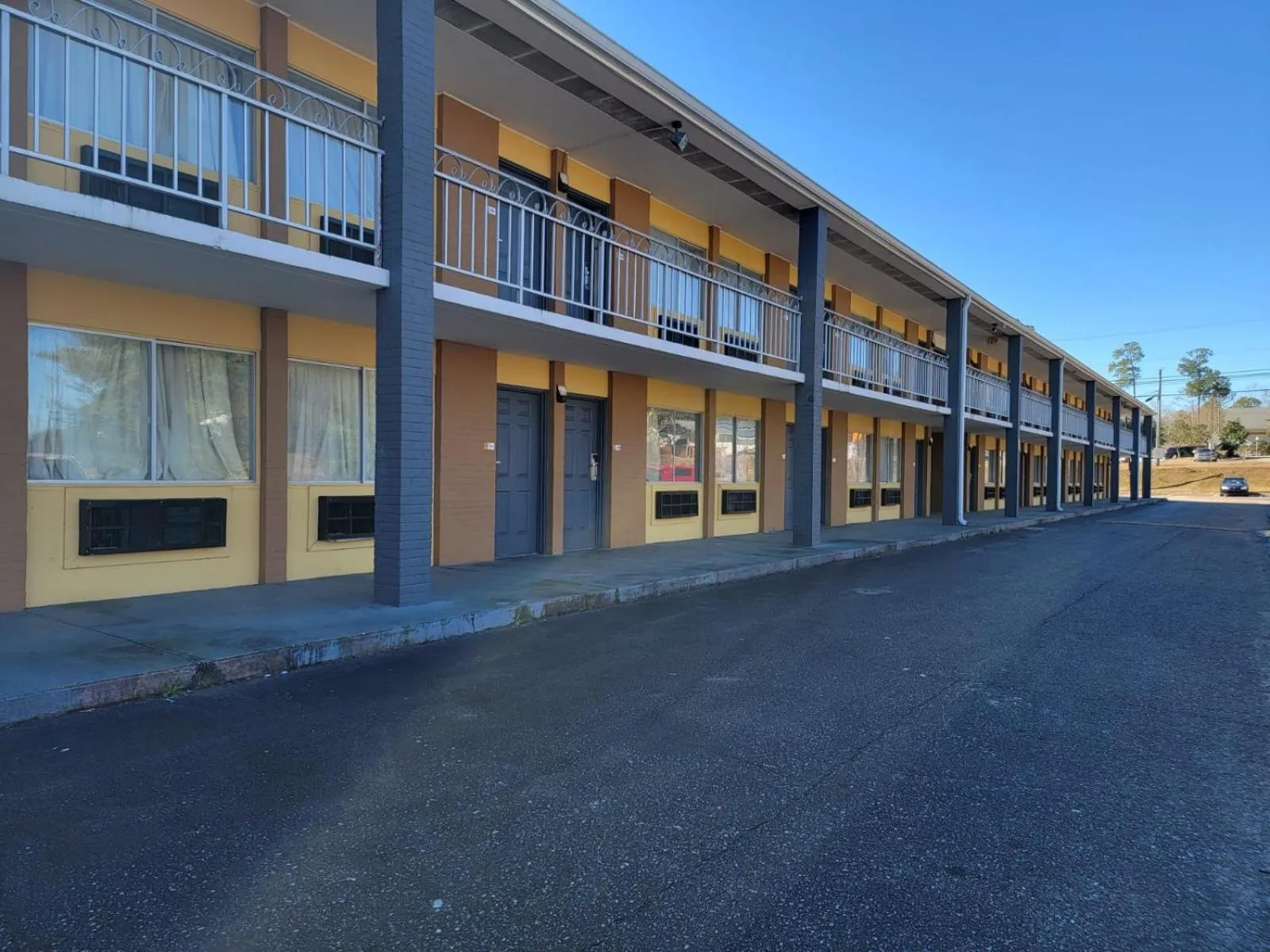 Property building in Executive Inn & Suites