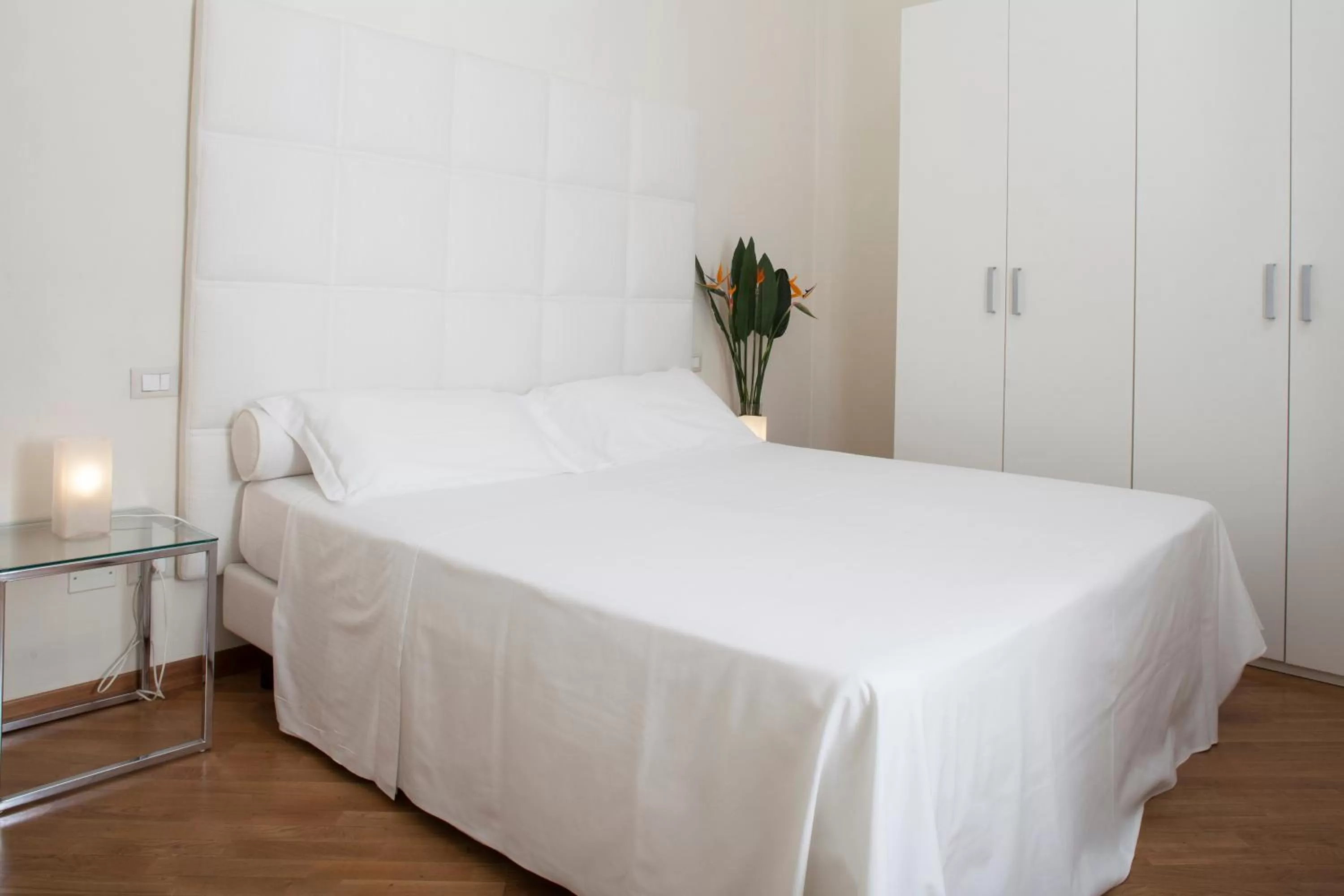 Bed in Exclusive Aparthotel La Reunion