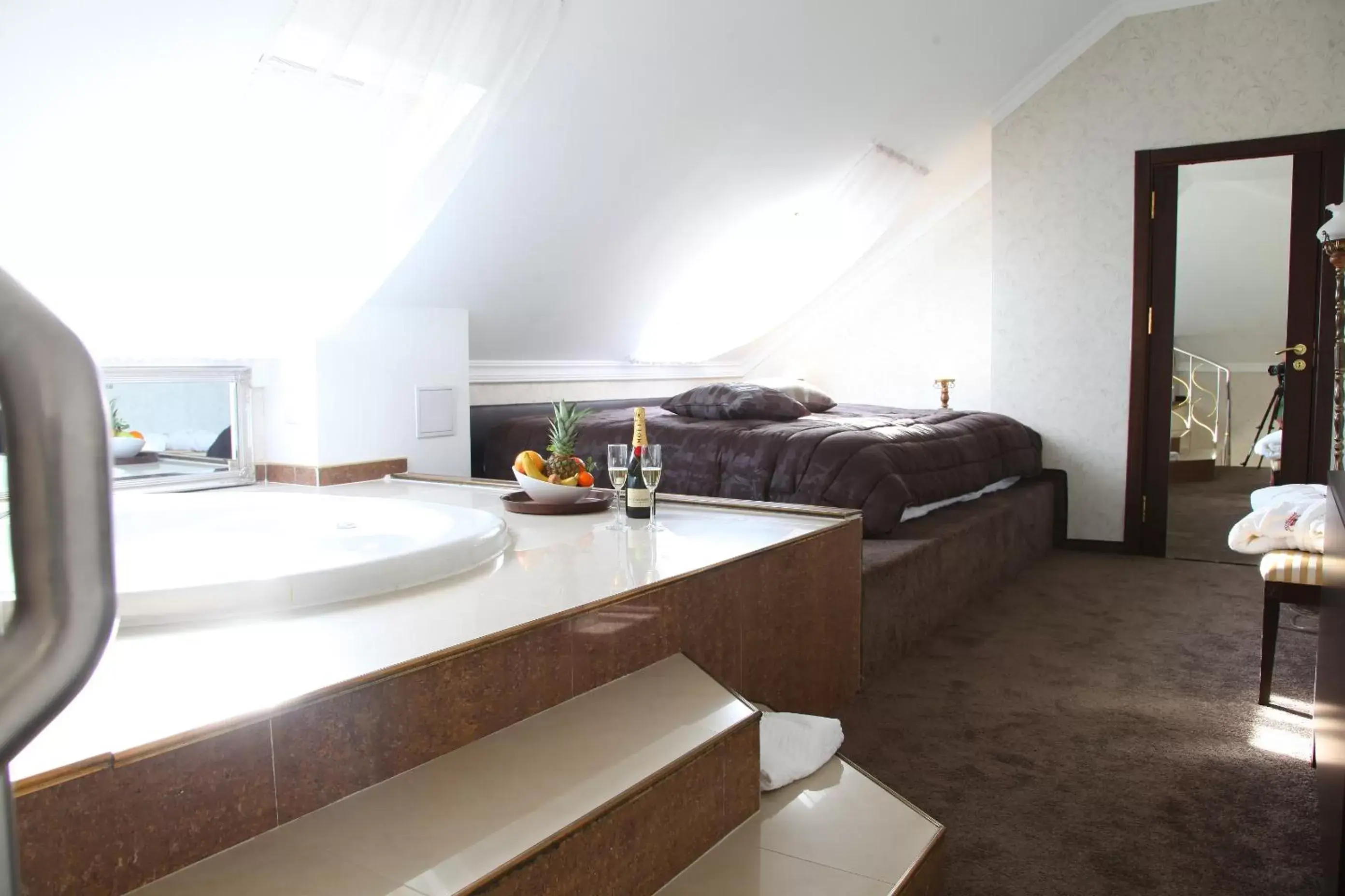Maisonette Deluxe with Hot Tub - single occupancy in Strimon Garden Medical SPA Hotel Maisonette Deluxe with Hot Tub - single occupancy in Strimon Garden Medical SPA Hotel