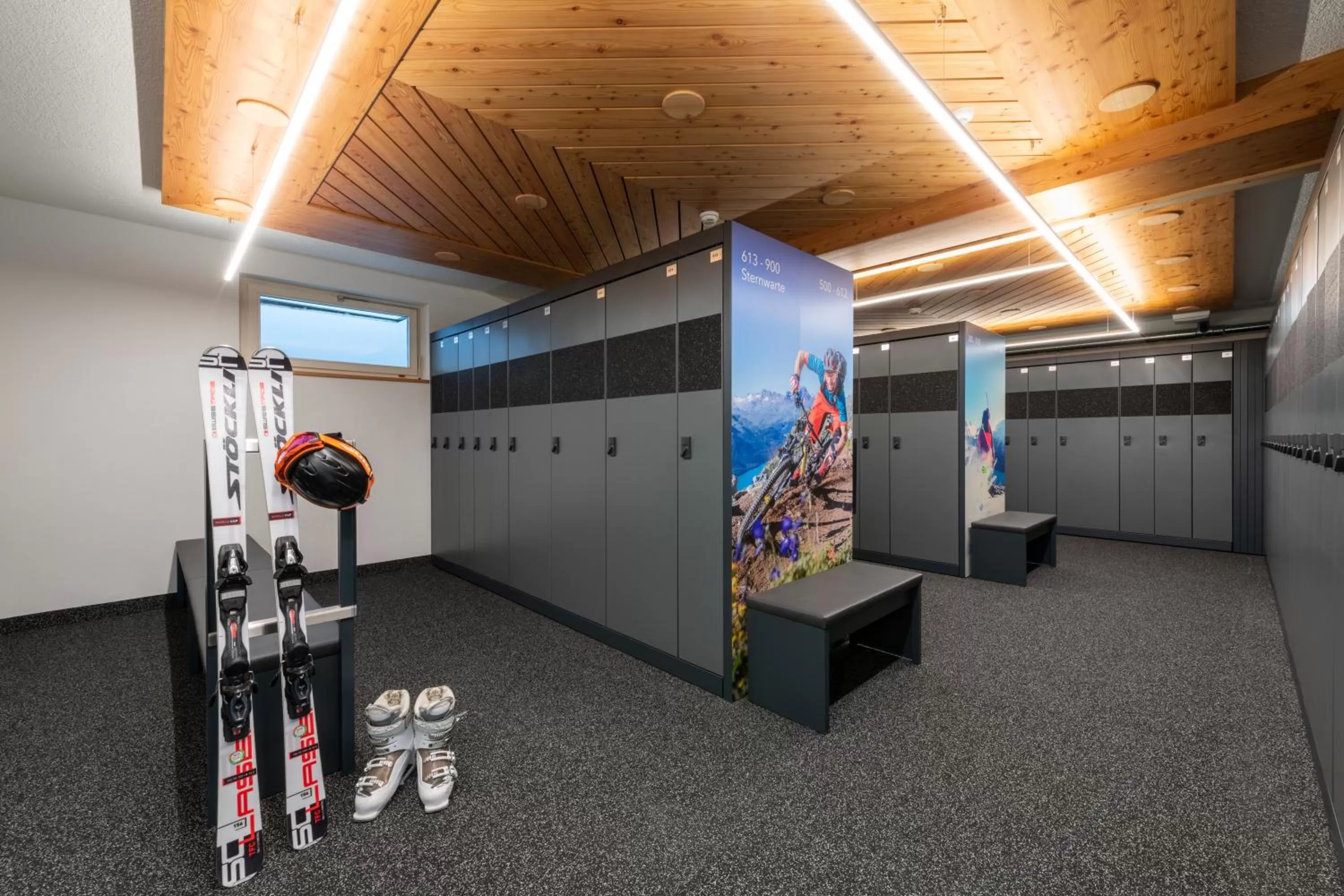 Decorative detail in Sternwarte by Randolins