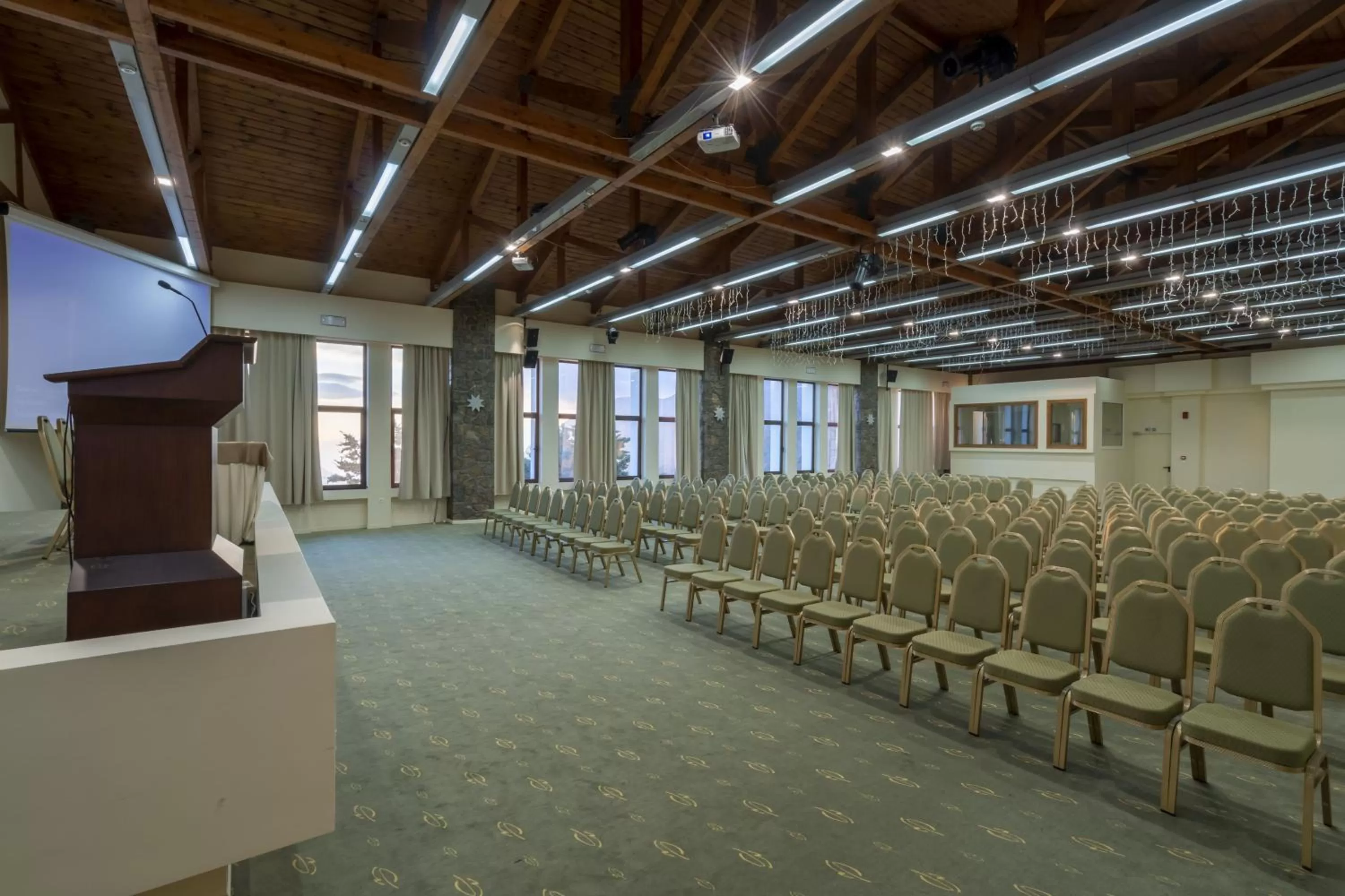 Banquet/Function facilities in Anemolia Mountain Resort