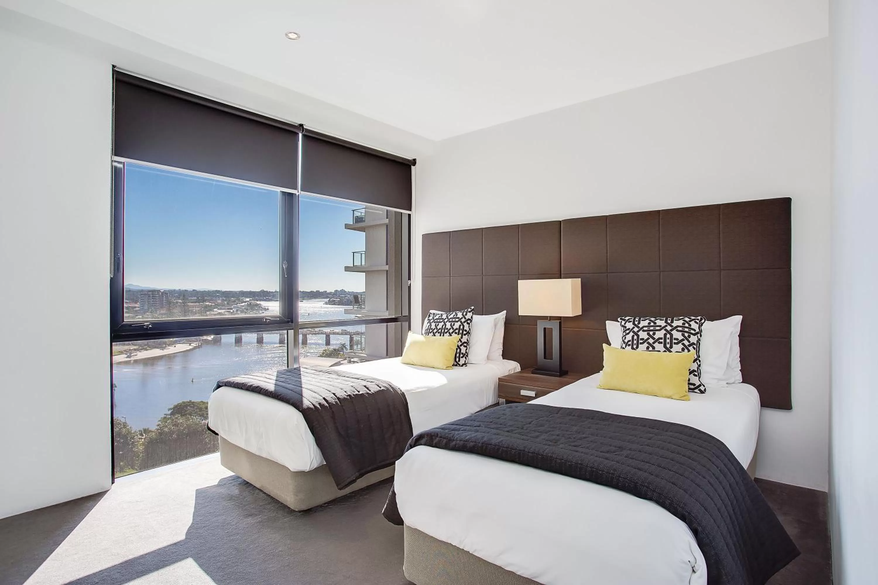 Bedroom, Bed in Mantra Circle On Cavill