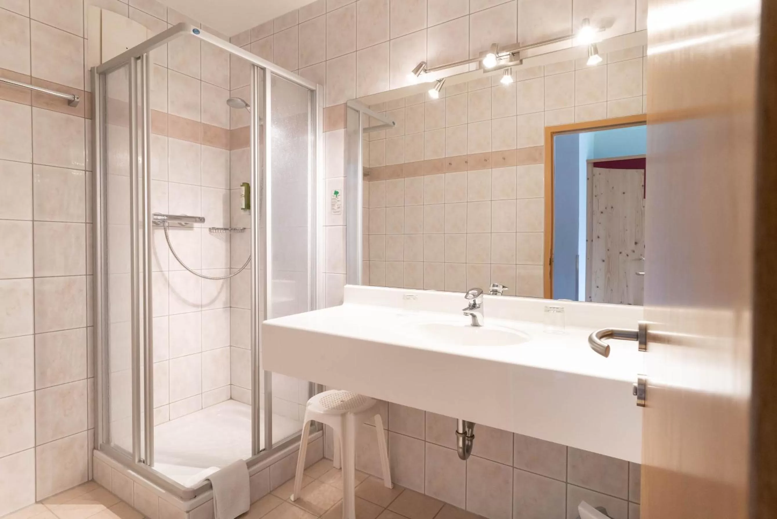 Bathroom in Apart & Suiten Hotel WEIDEN