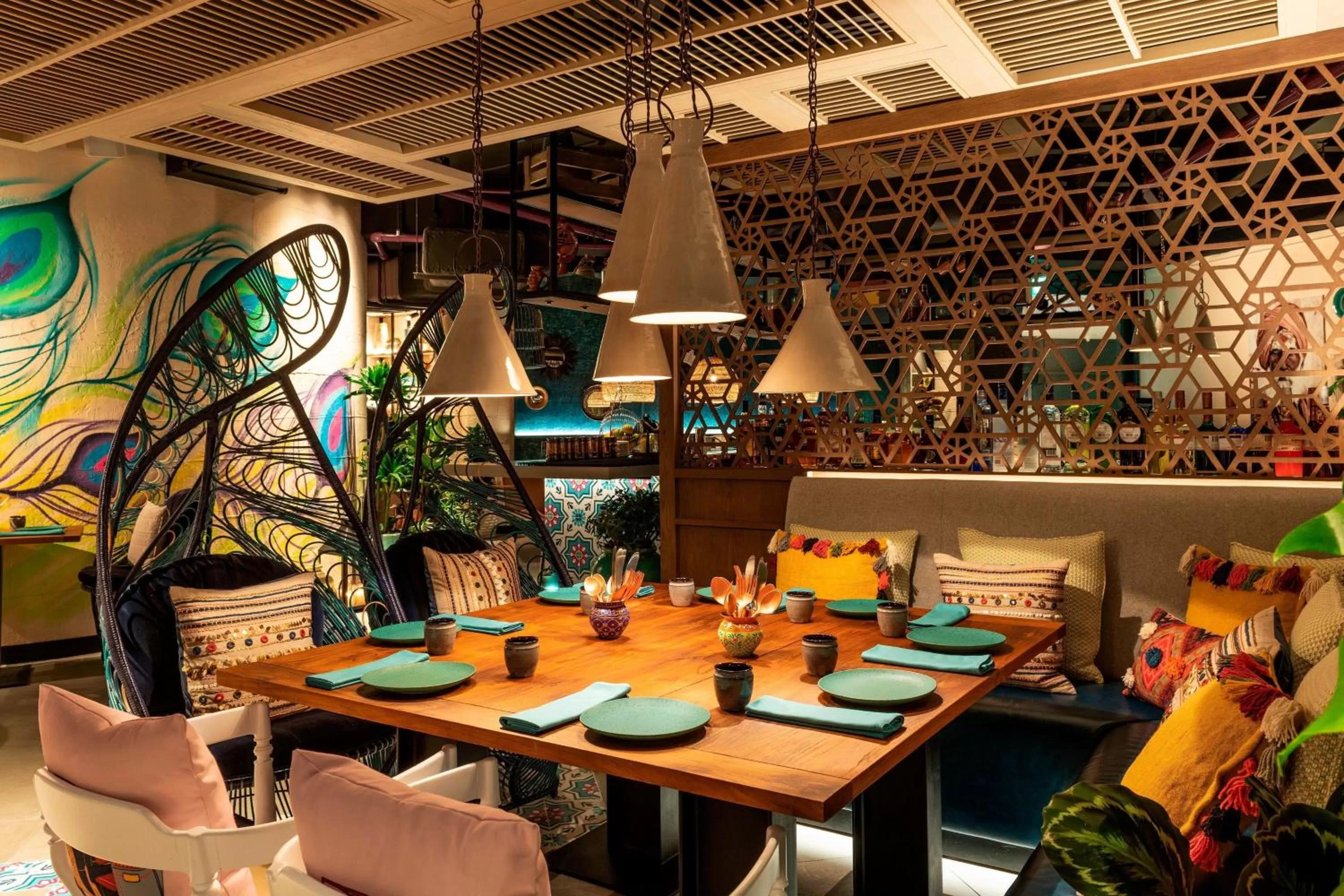 Restaurant/places to eat in Le Royal Meridien Beach Resort & Spa Dubai