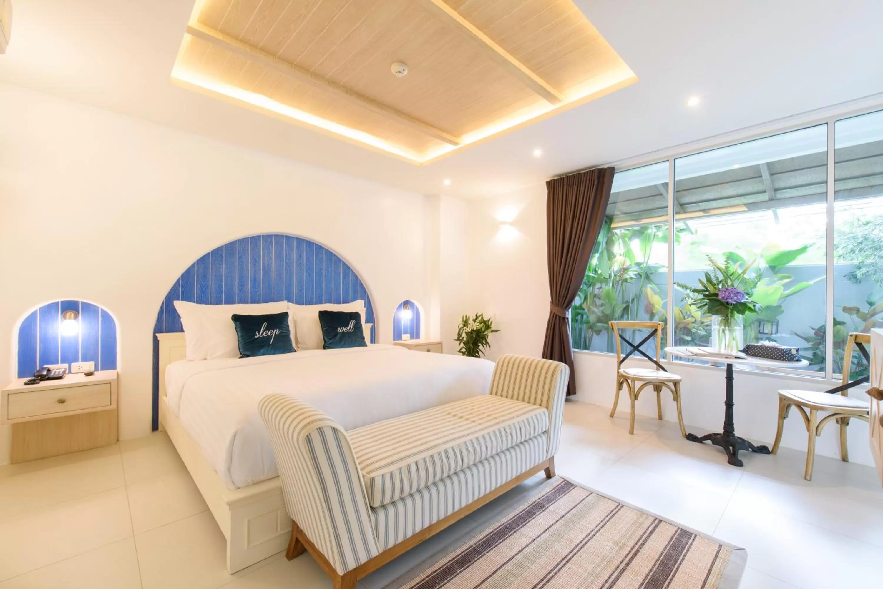 Dining area, Bed in Costa Village Bangsaray